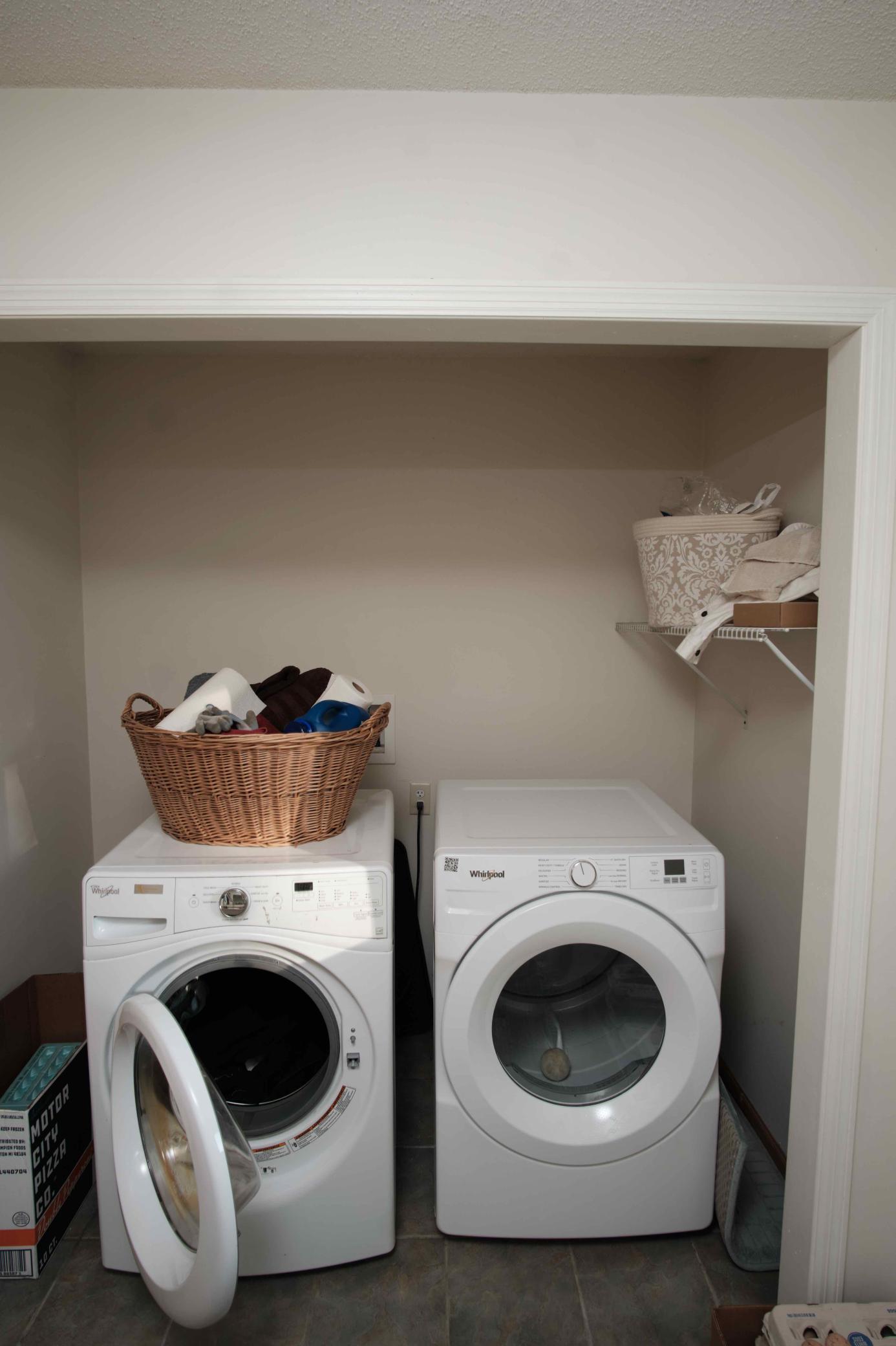 1496 Willard Lake Road NW