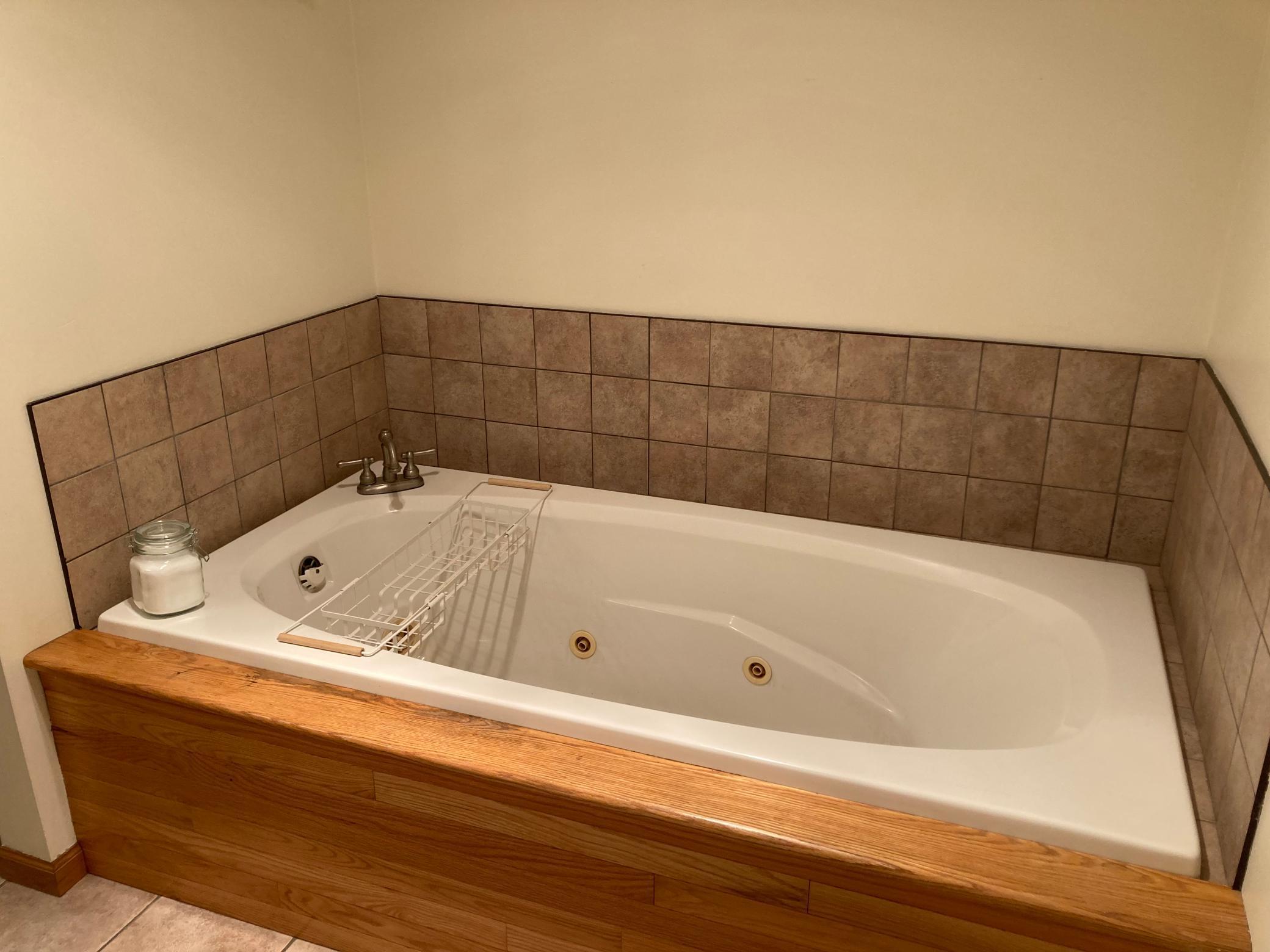 1496 Willard Lake Road NW