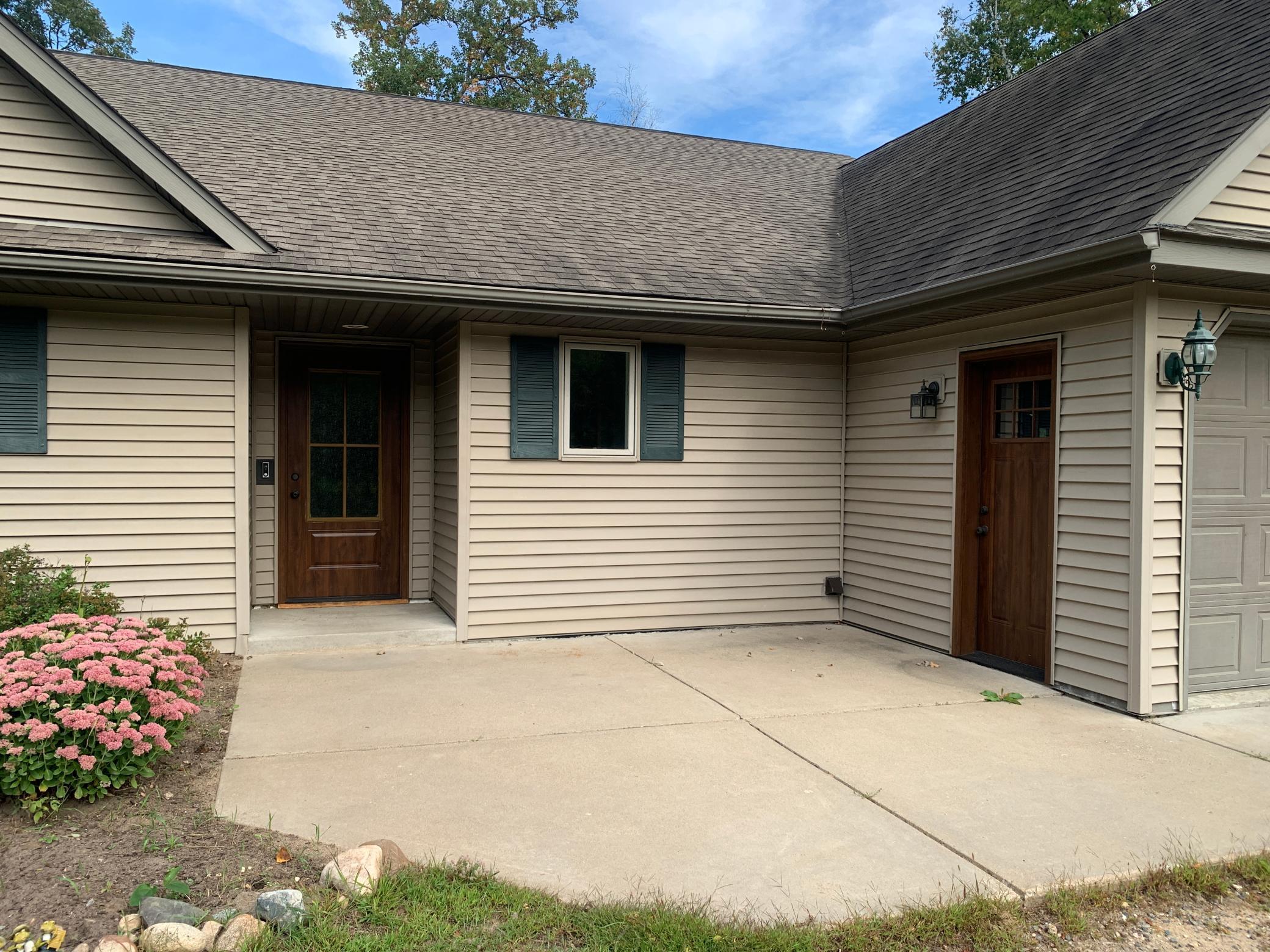 1496 Willard Lake Road NW