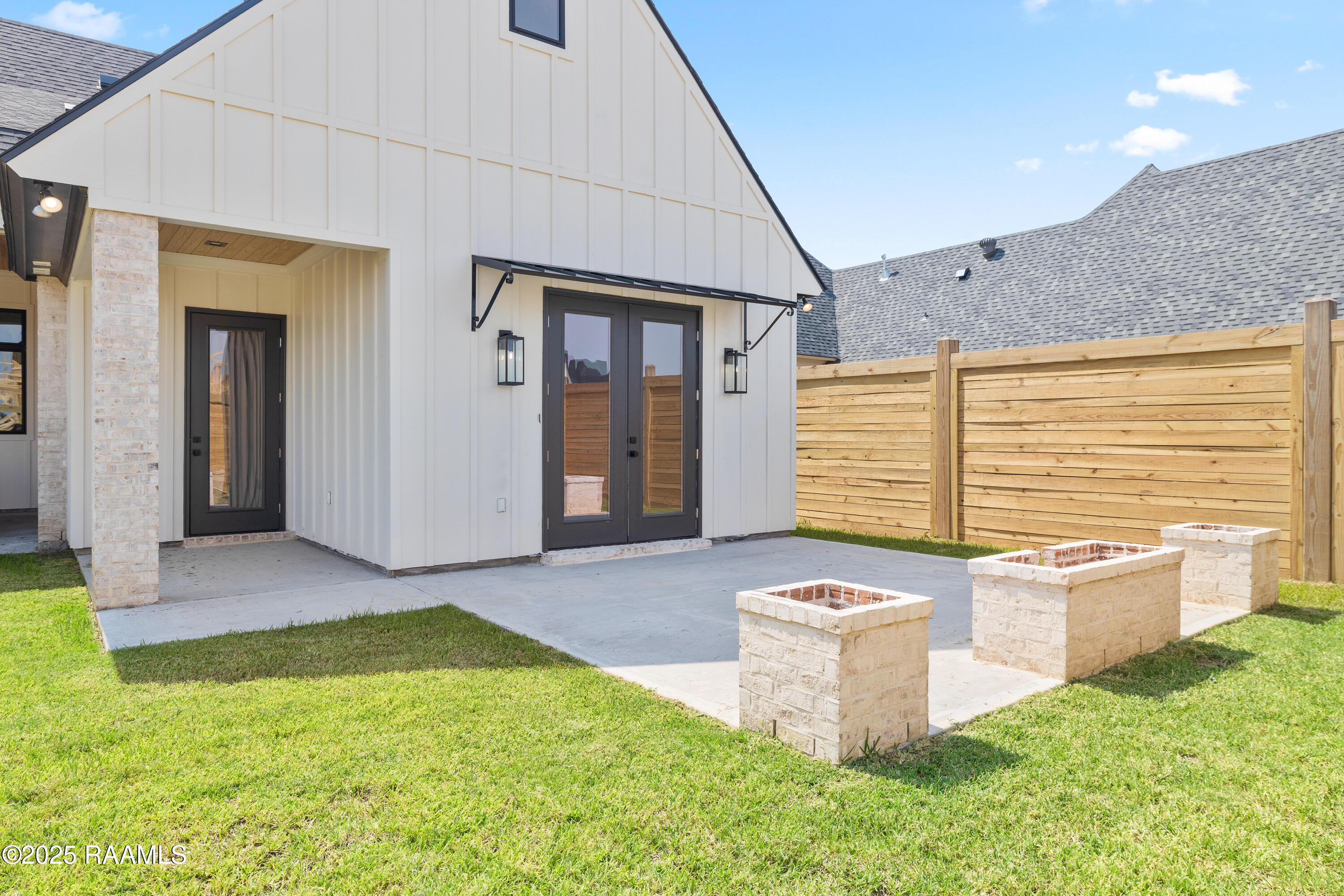 103 Sabal Leaf Lane