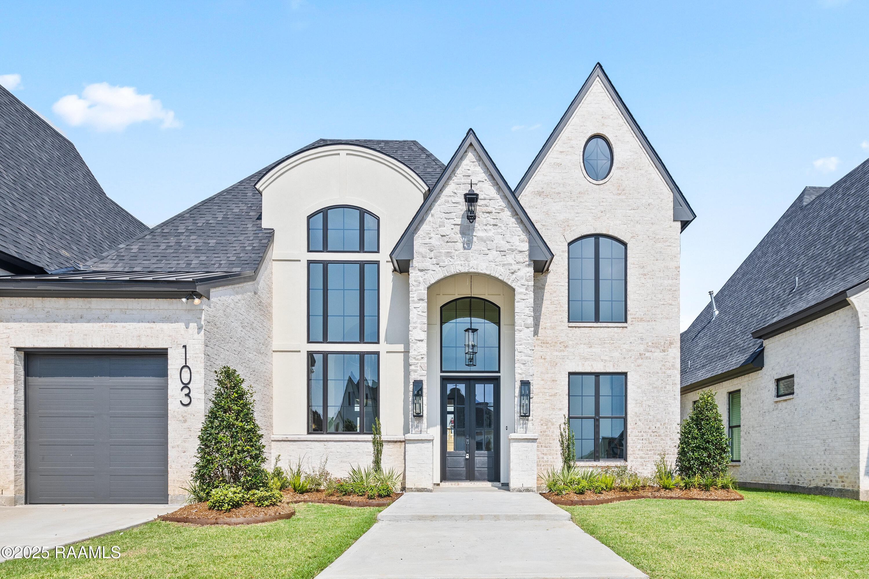103 Sabal Leaf Lane