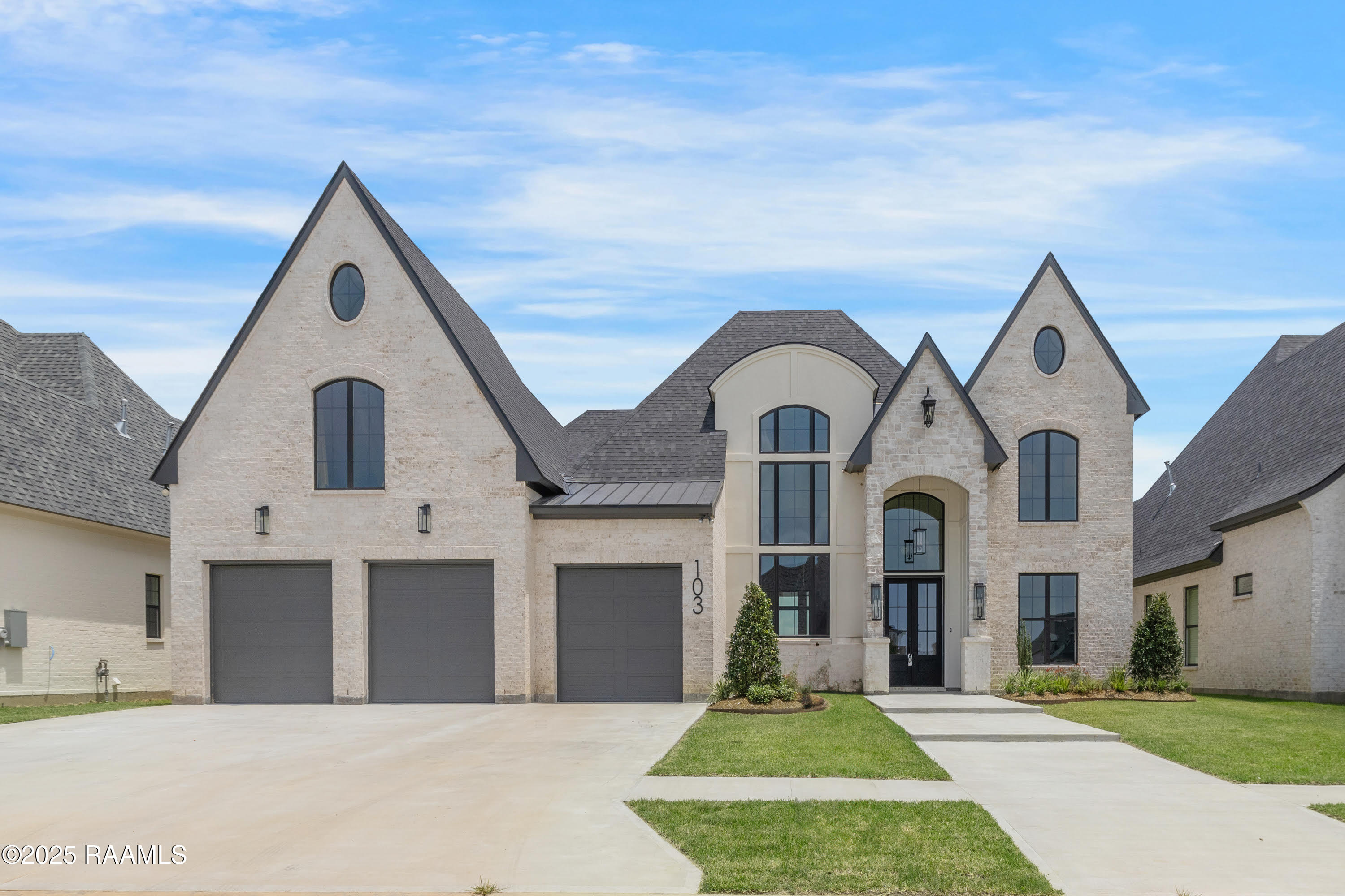 103 Sabal Leaf Lane