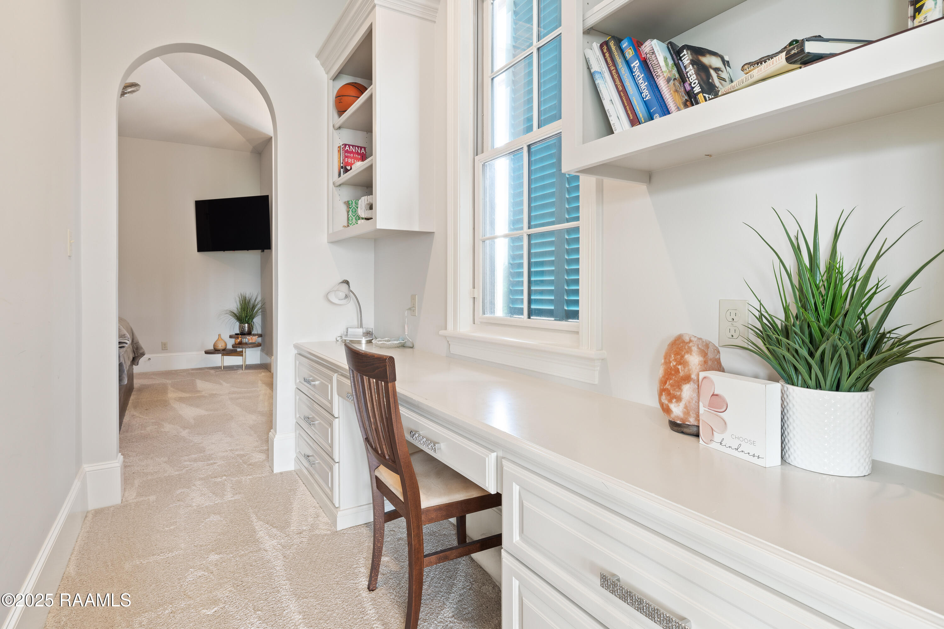 408 Princeton Woods Loop