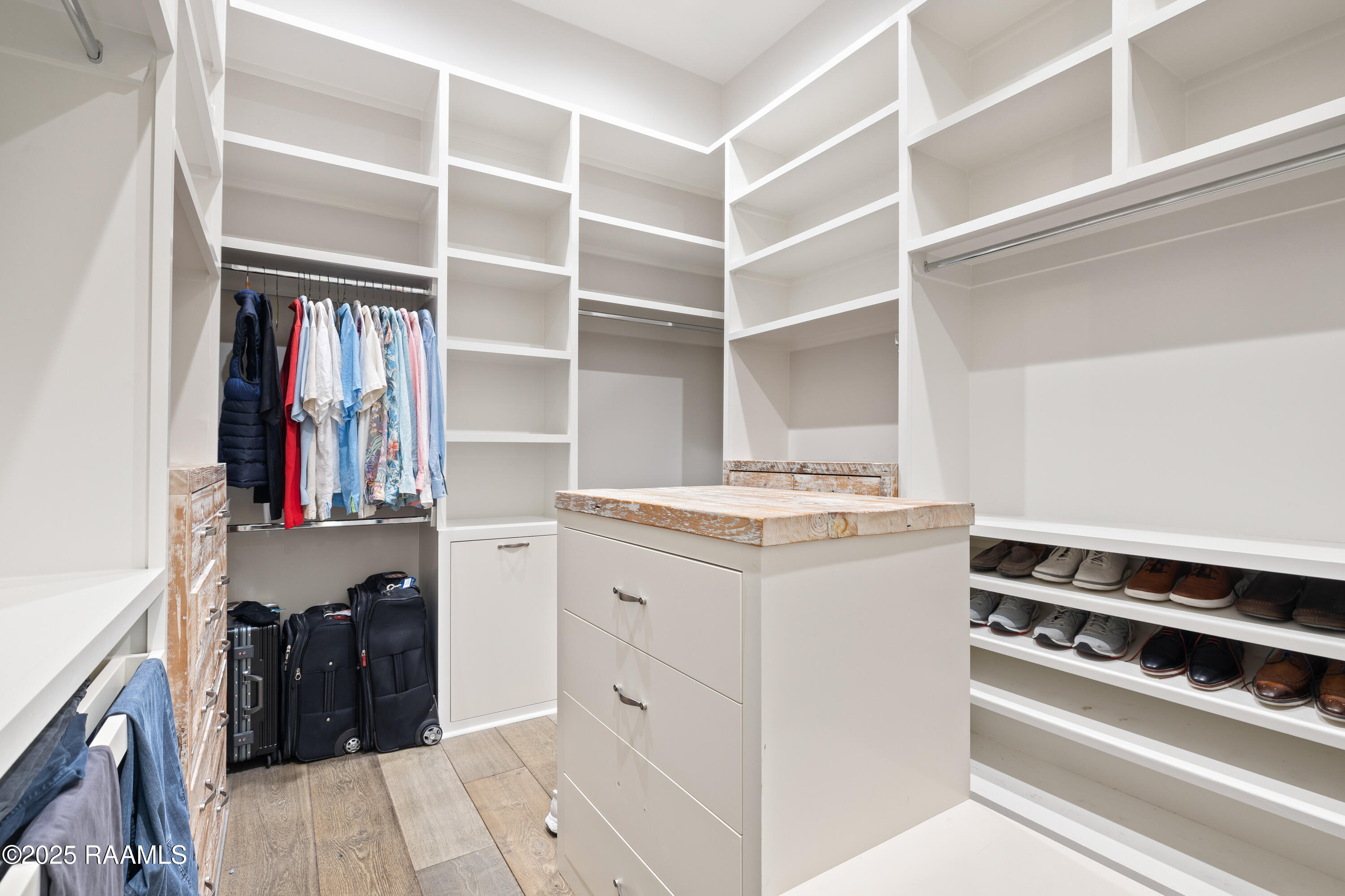 408 Princeton Woods Loop