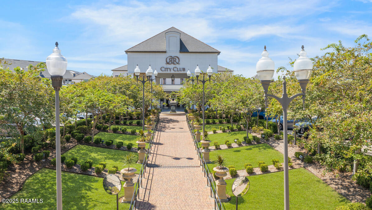 408 Princeton Woods Loop