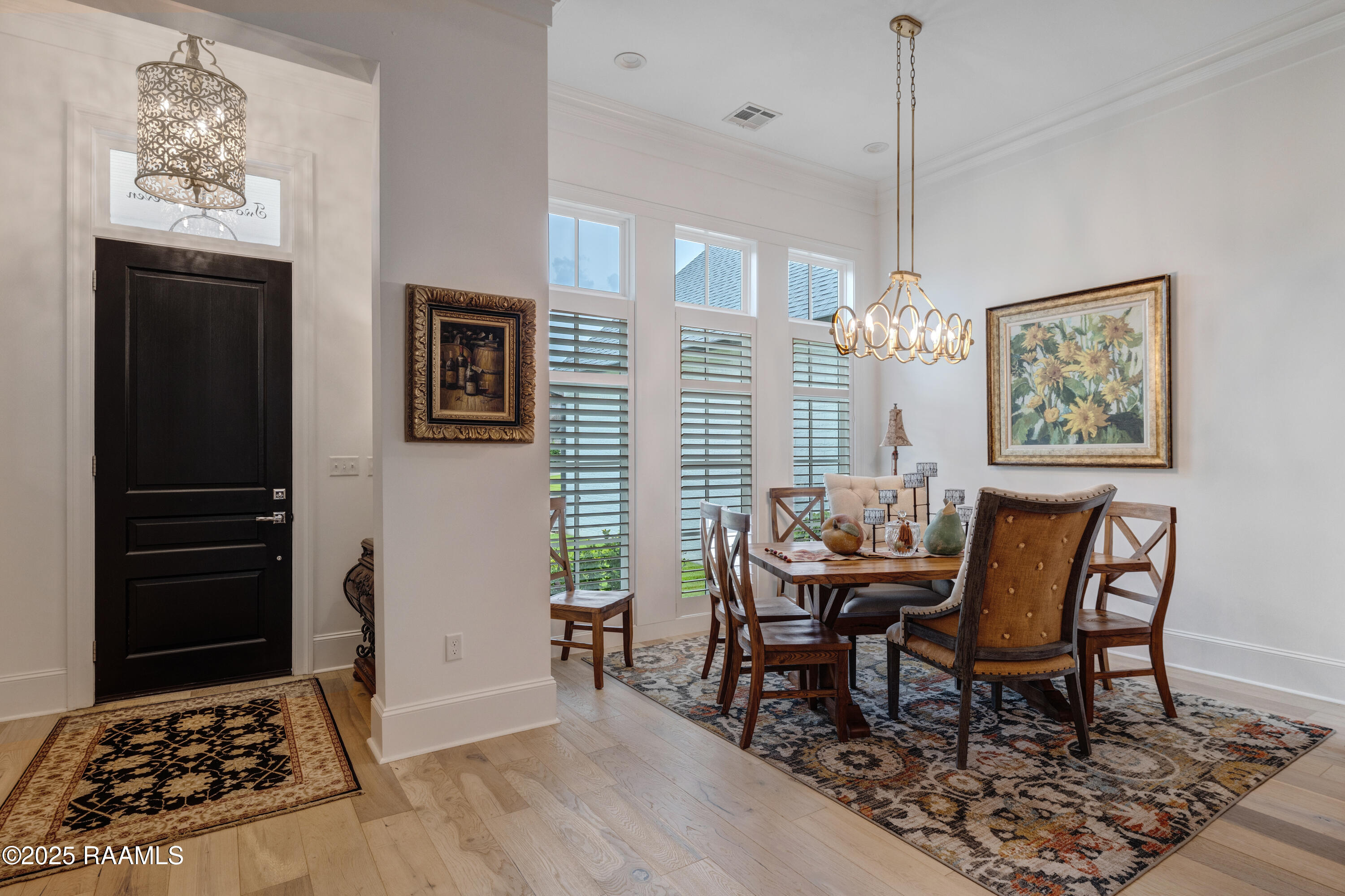 207 Bronze Palm Way