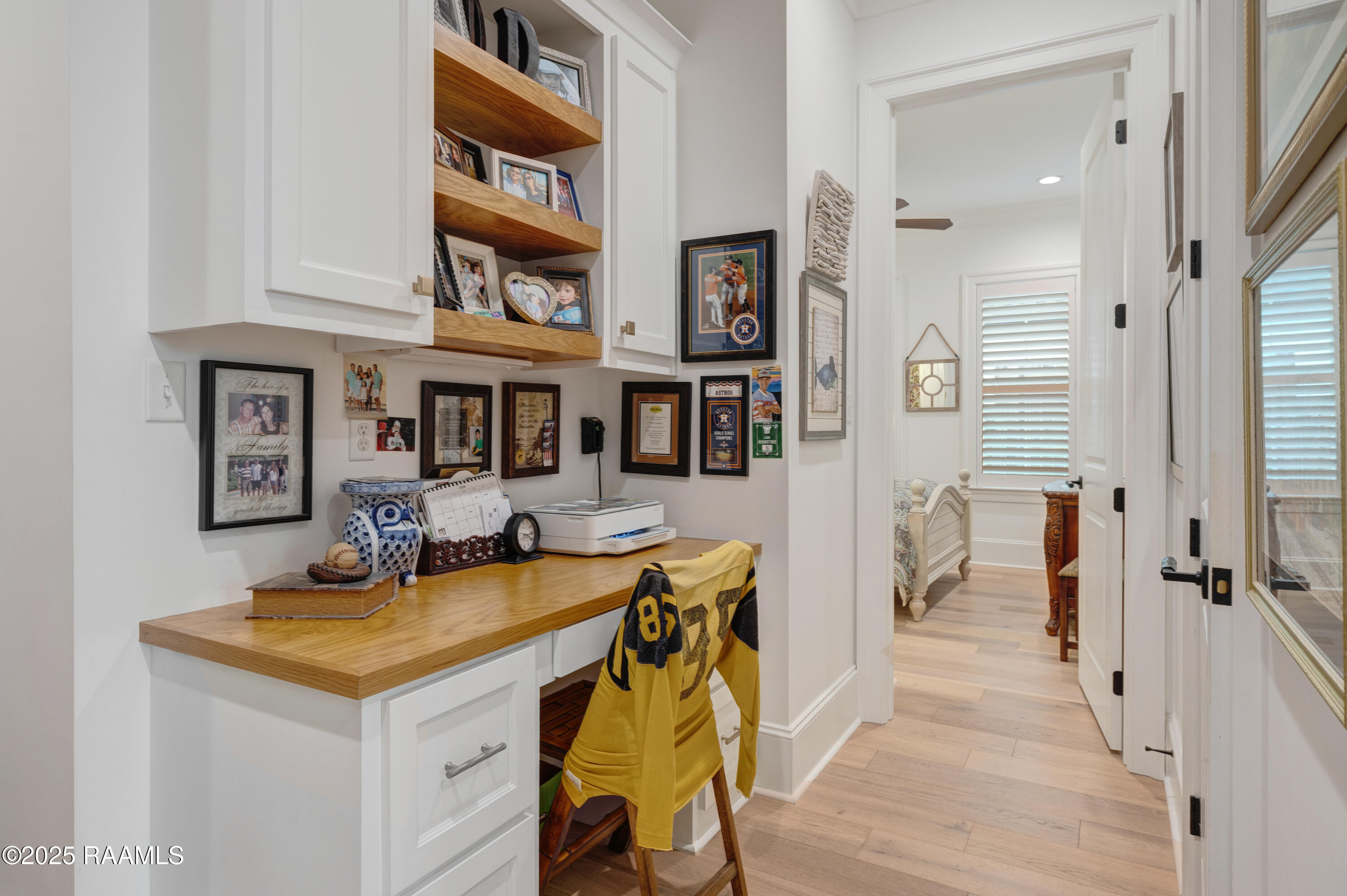 207 Bronze Palm Way