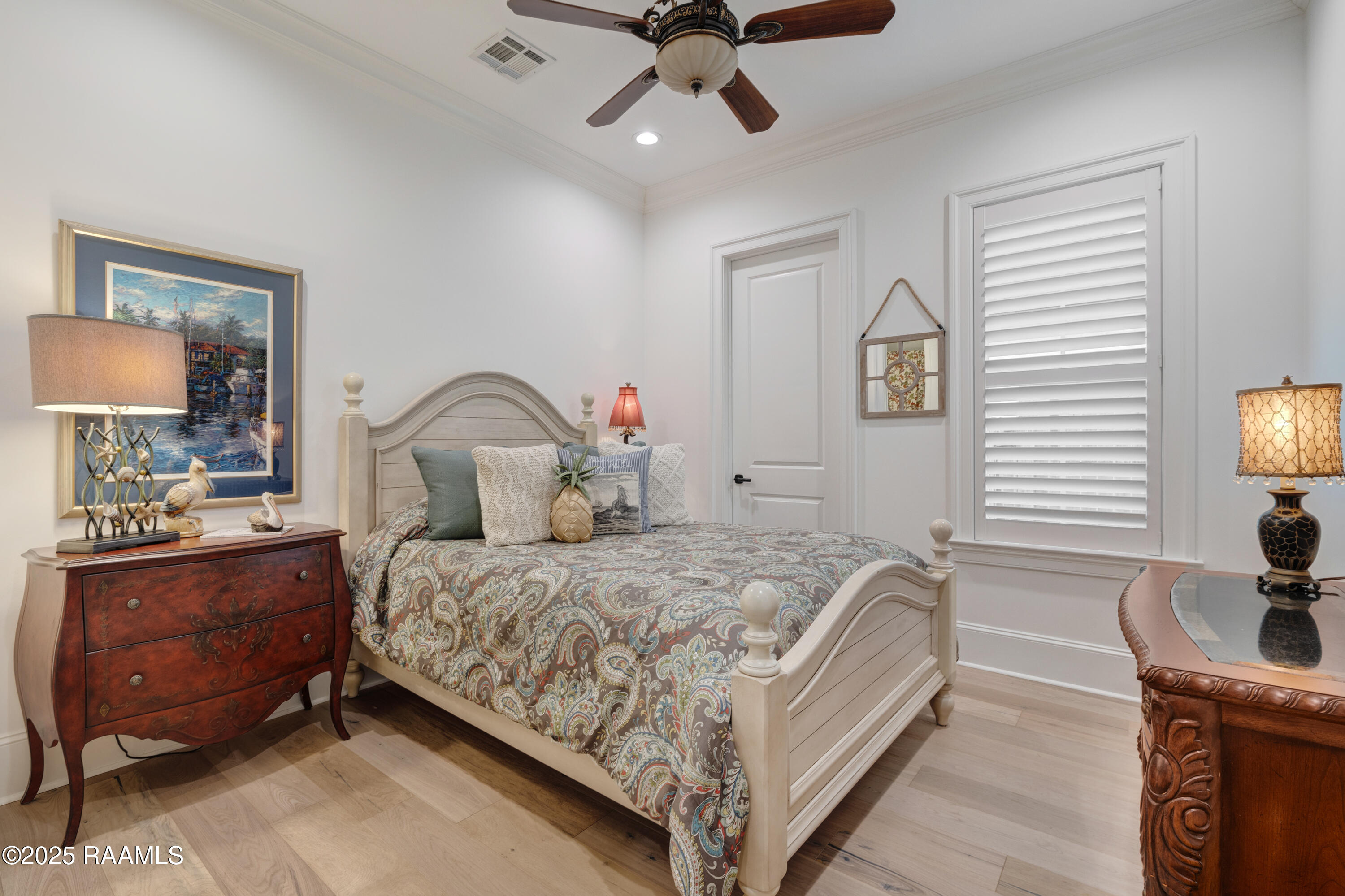 207 Bronze Palm Way