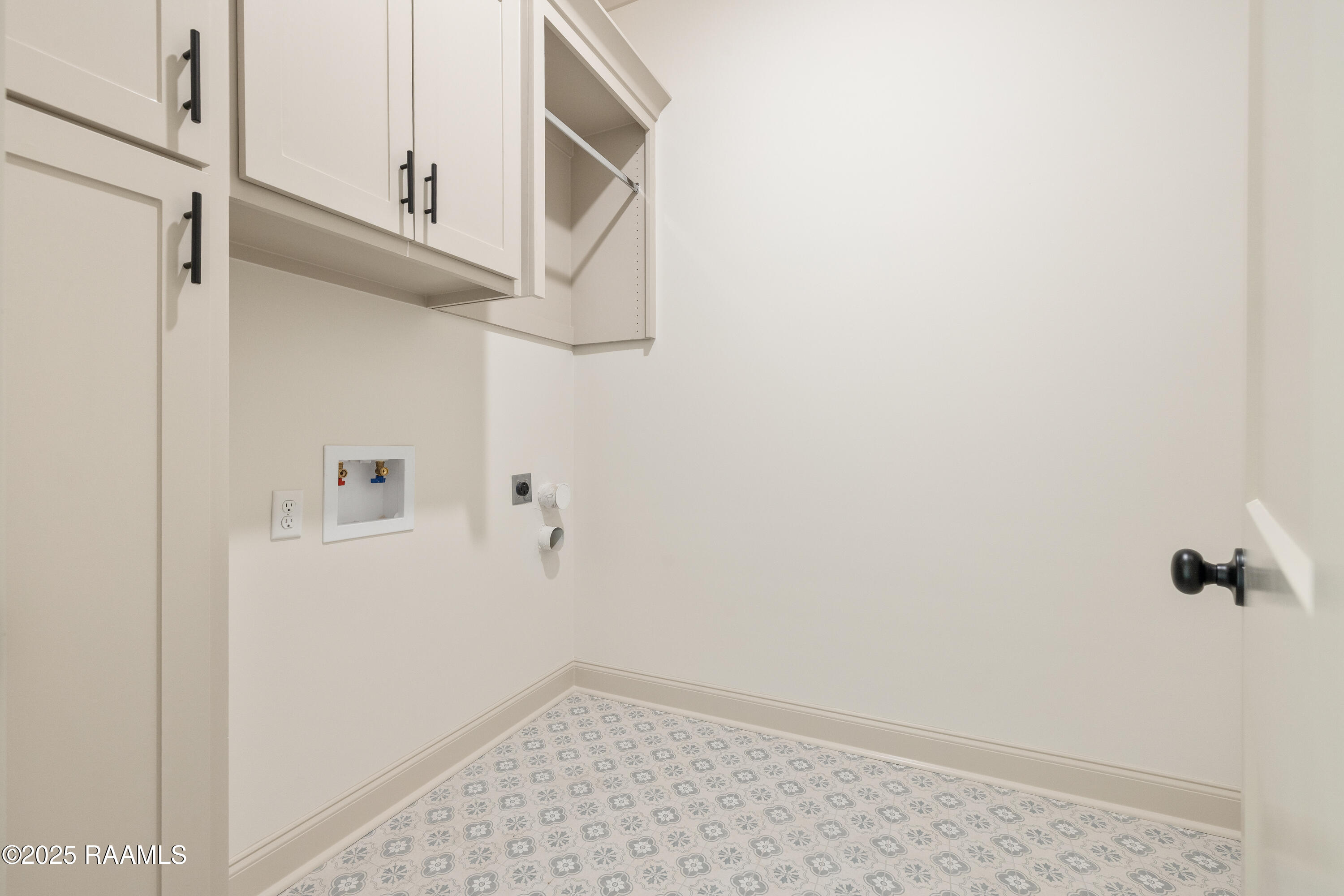 108 Travellers Palm Way