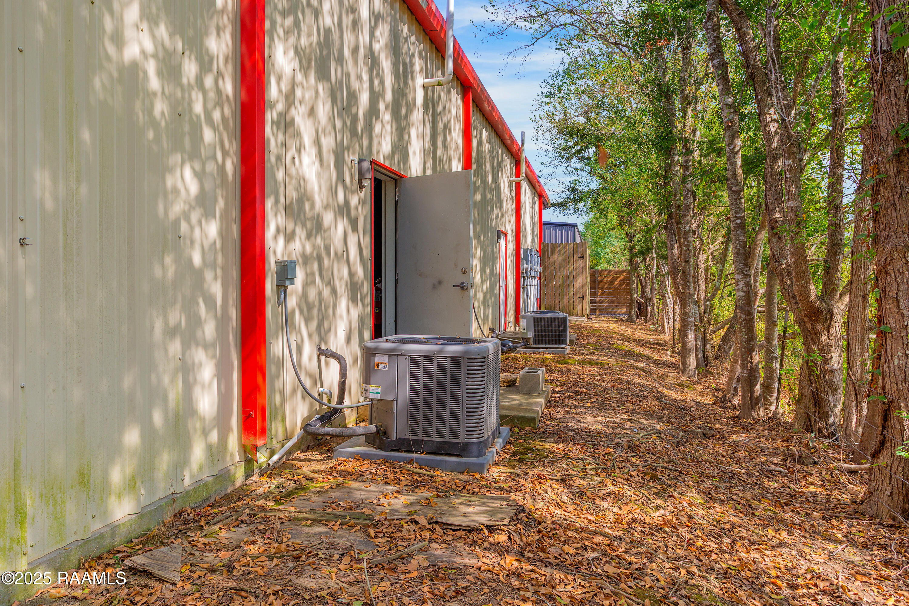 105 Windfall Drive # C, Broussard Unit: C