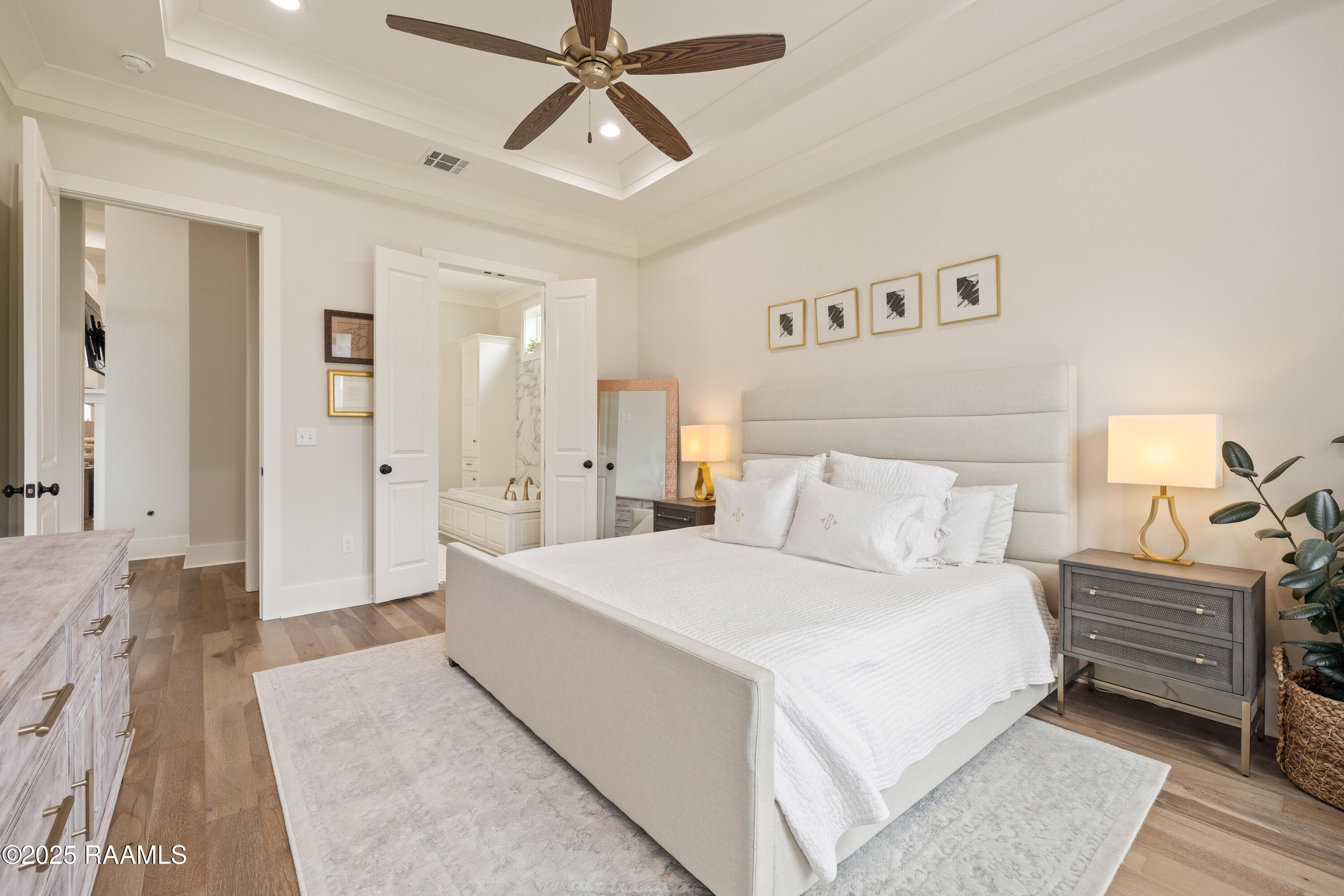 104 Queen Palm Circle