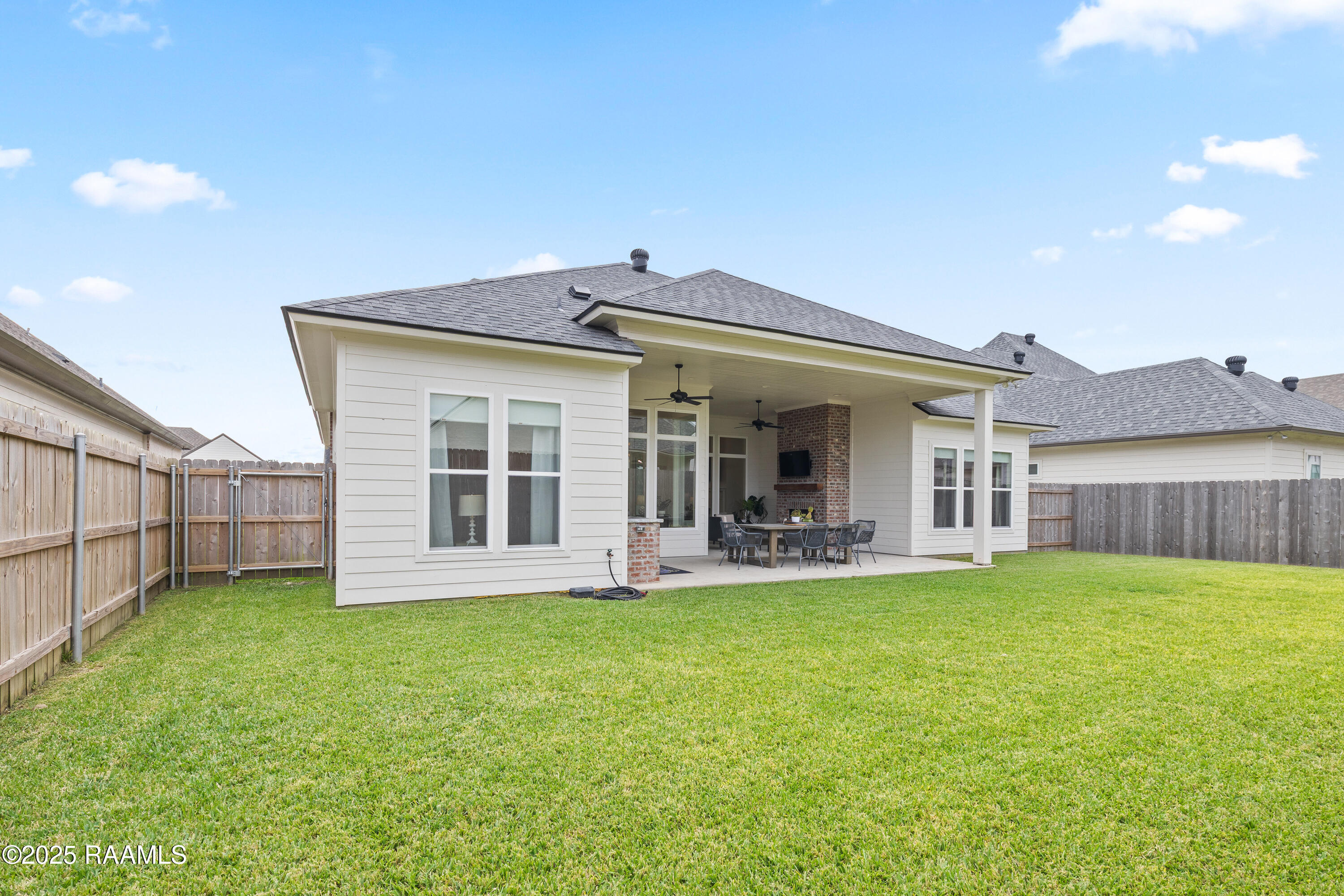 104 Queen Palm Circle