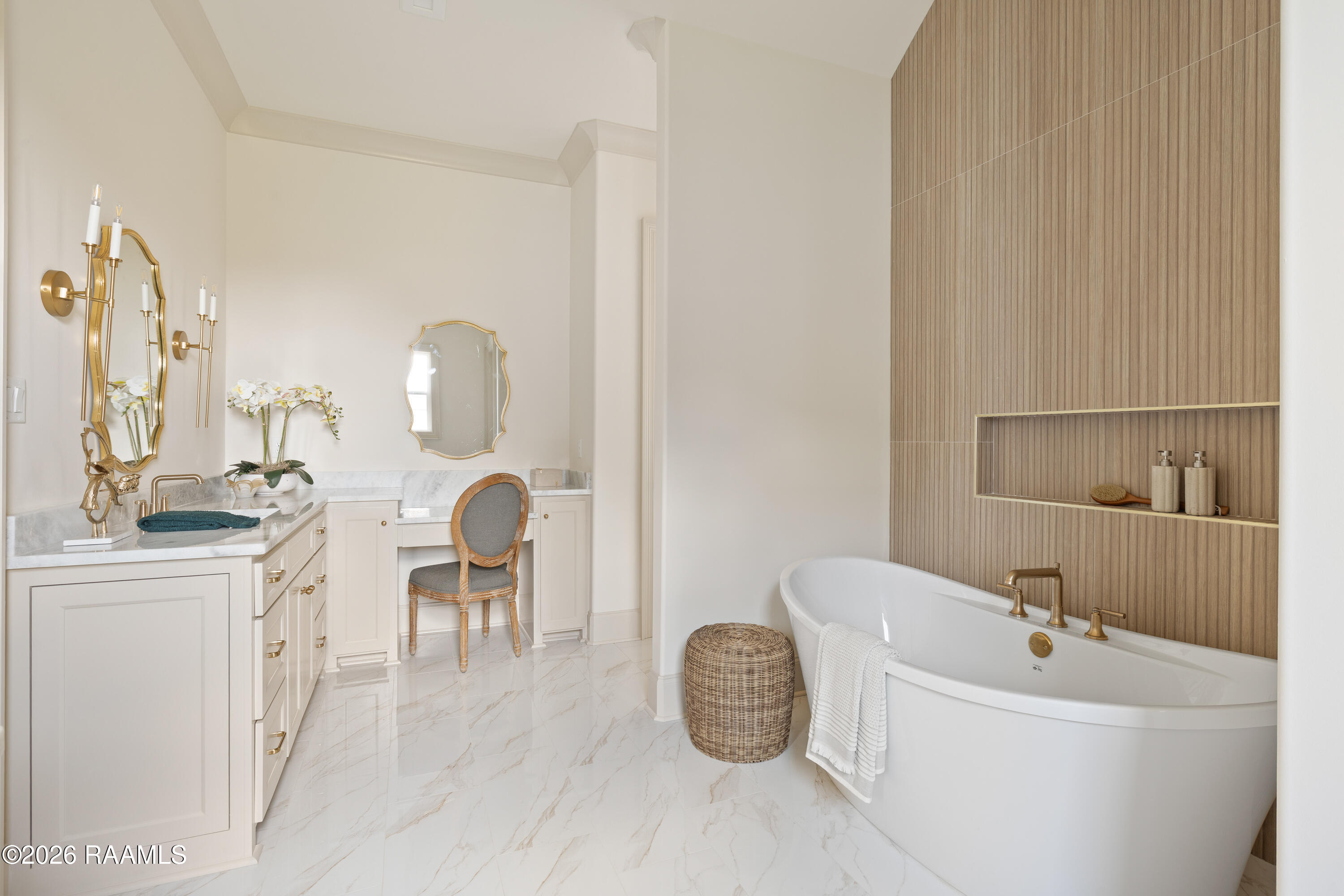 306 Sunset Palm Court