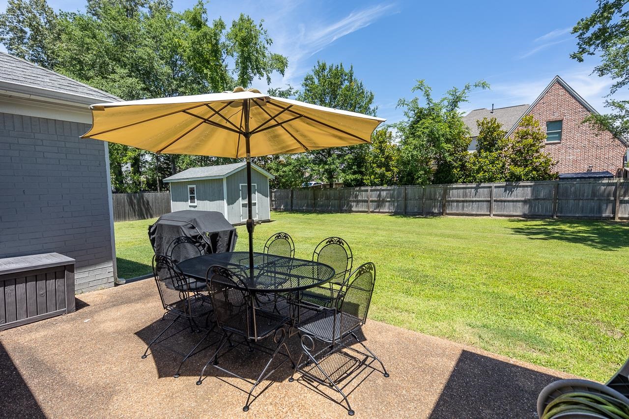 1200 YORKTOWN DR