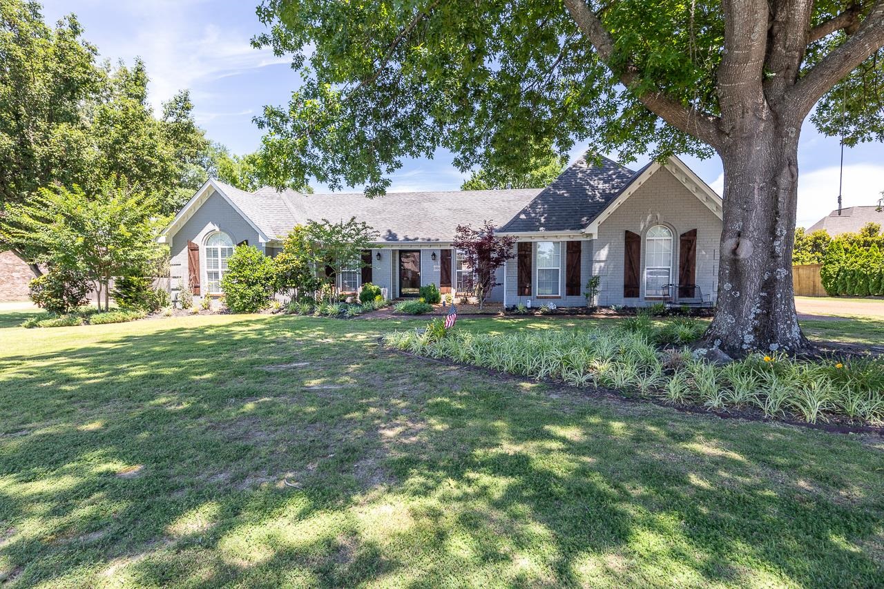 1200 YORKTOWN DR