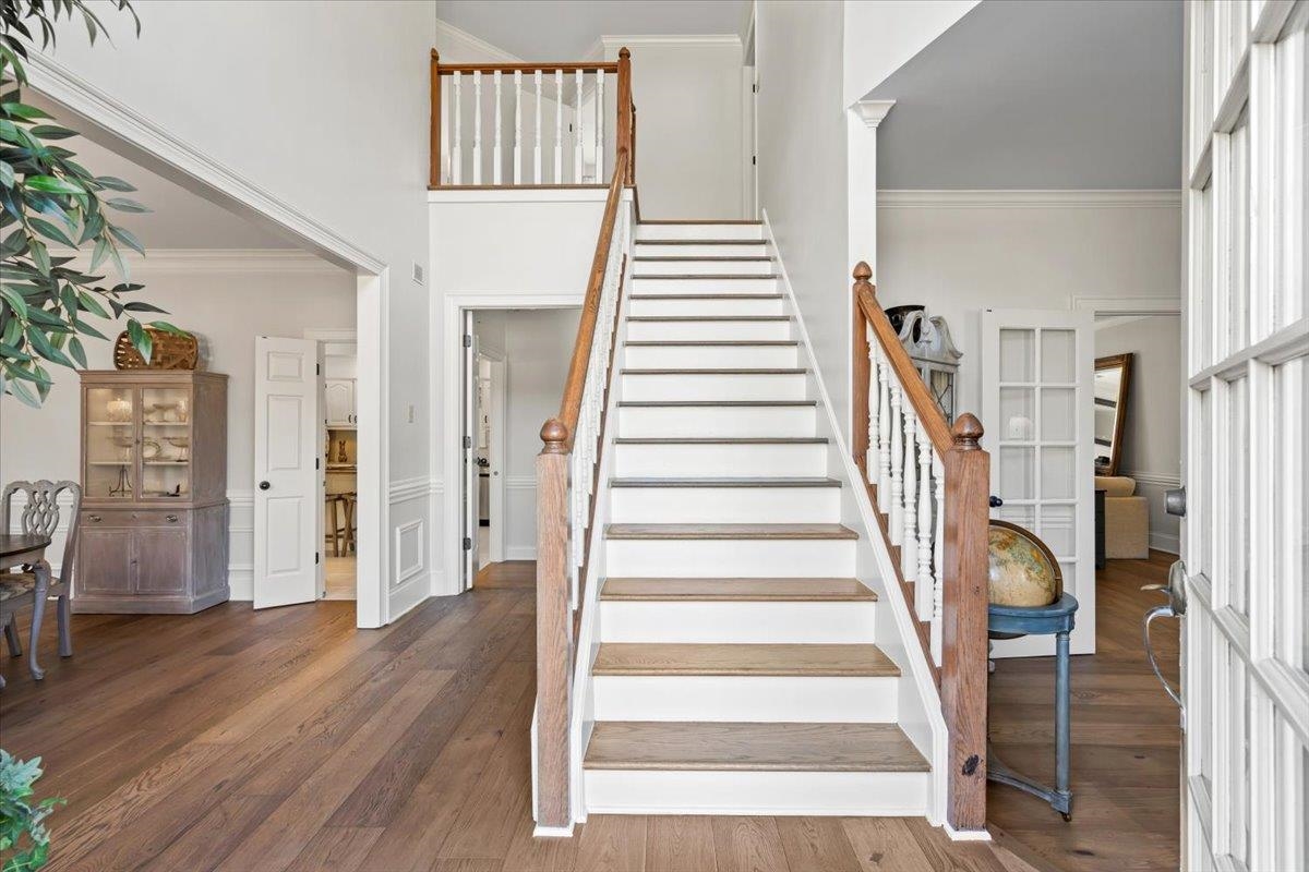 2115 DEERWOODS CV