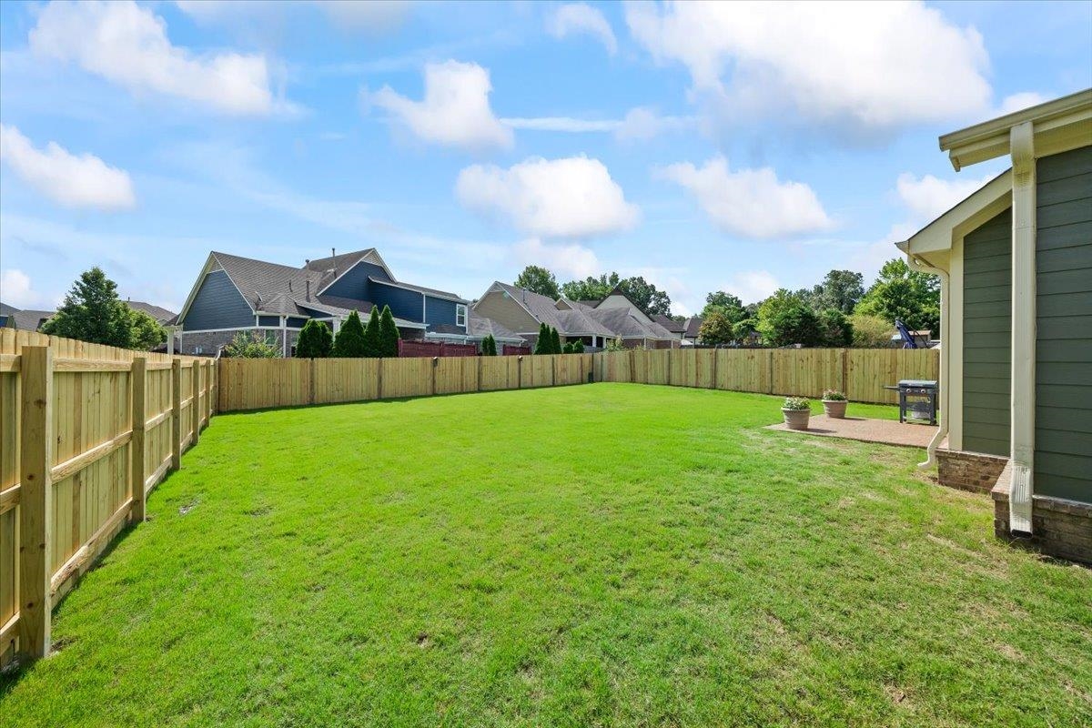 5606 COZY WILLOW WAY