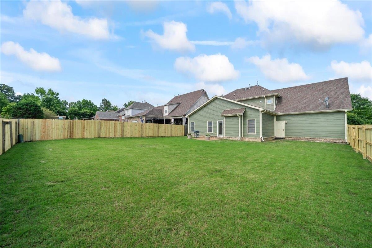 5606 COZY WILLOW WAY