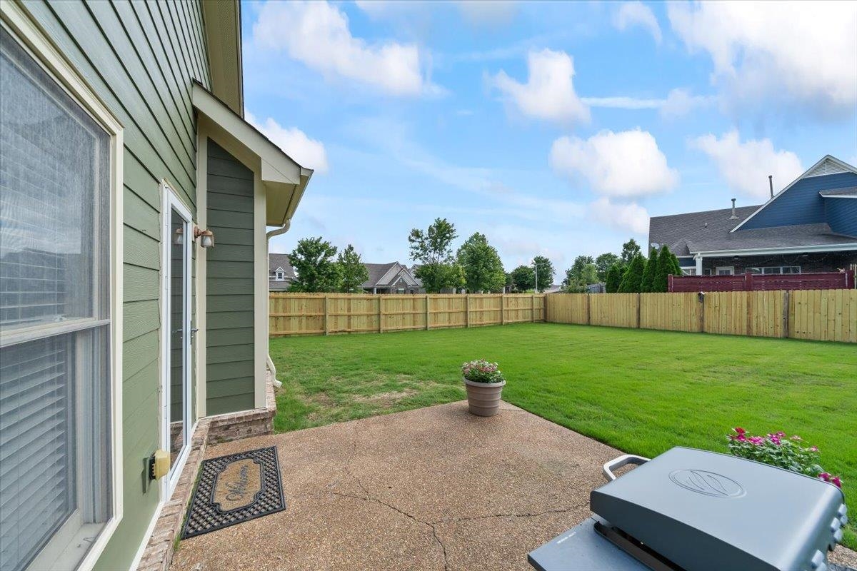 5606 COZY WILLOW WAY