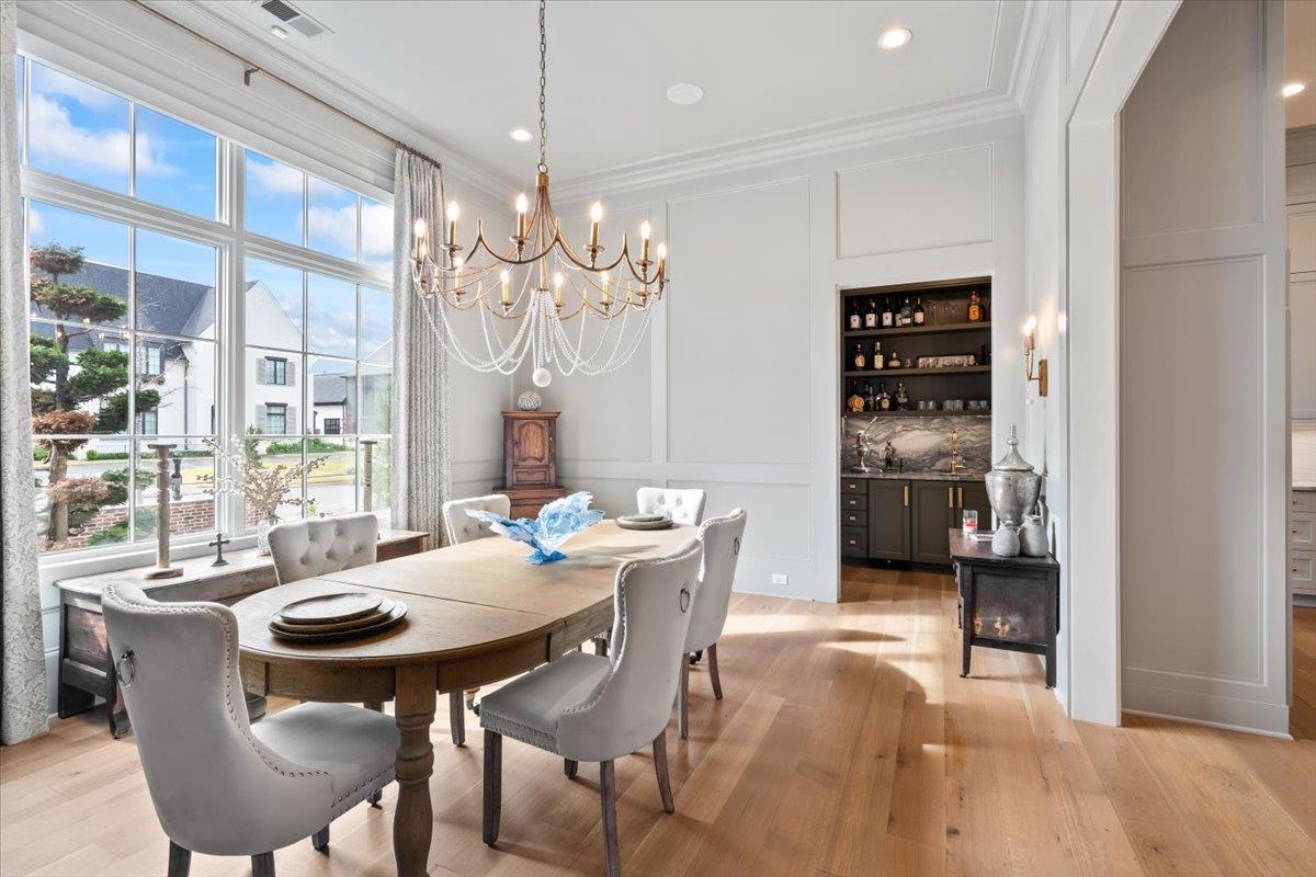 3056 CHAPEL WOODS CV