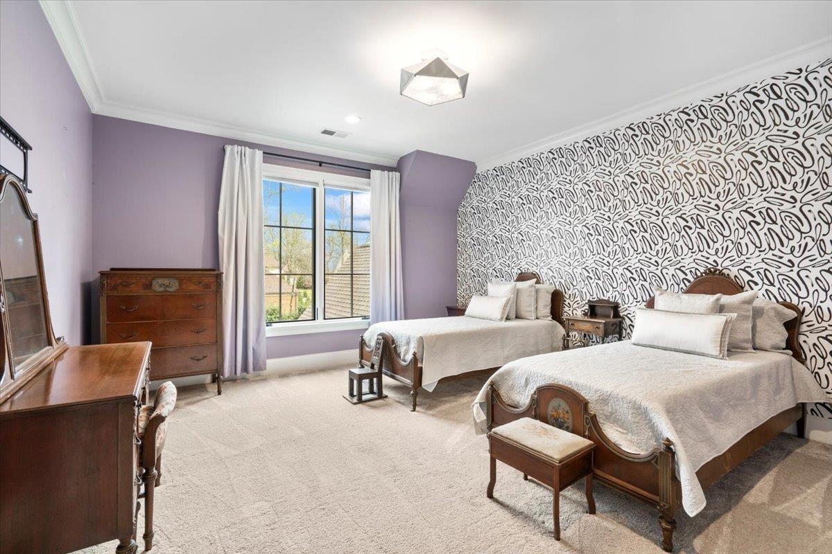 3056 CHAPEL WOODS CV