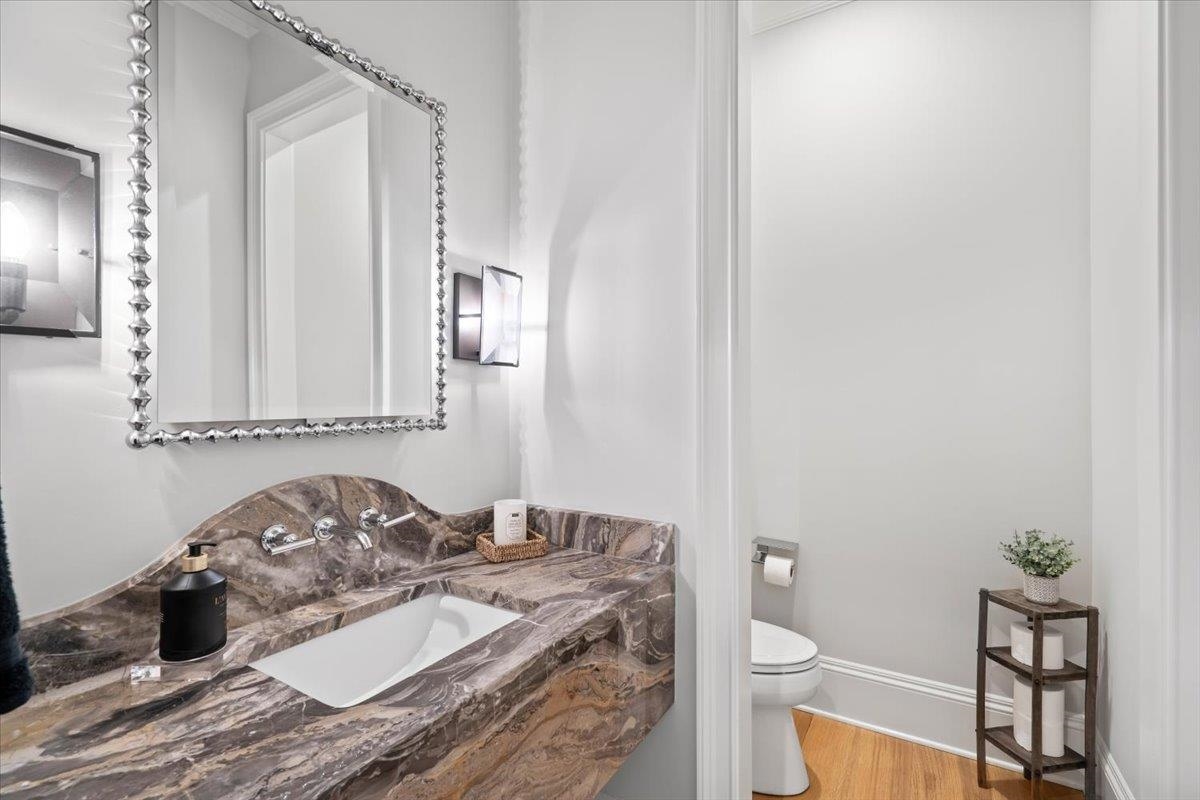 3056 CHAPEL WOODS CV