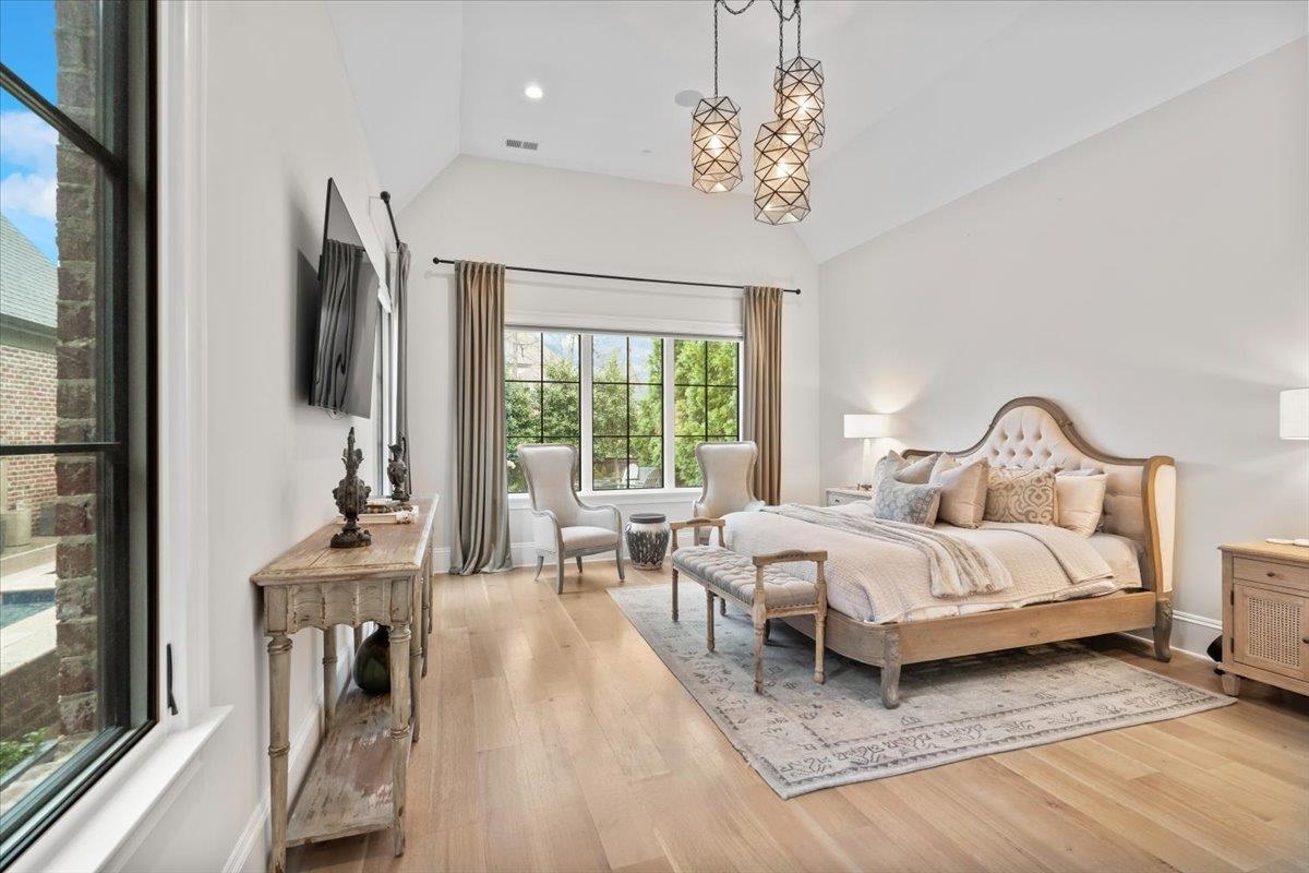 3056 CHAPEL WOODS CV