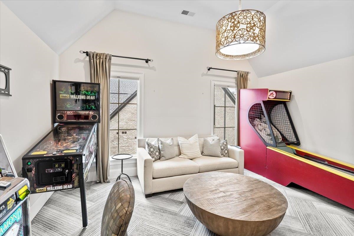 3056 CHAPEL WOODS CV