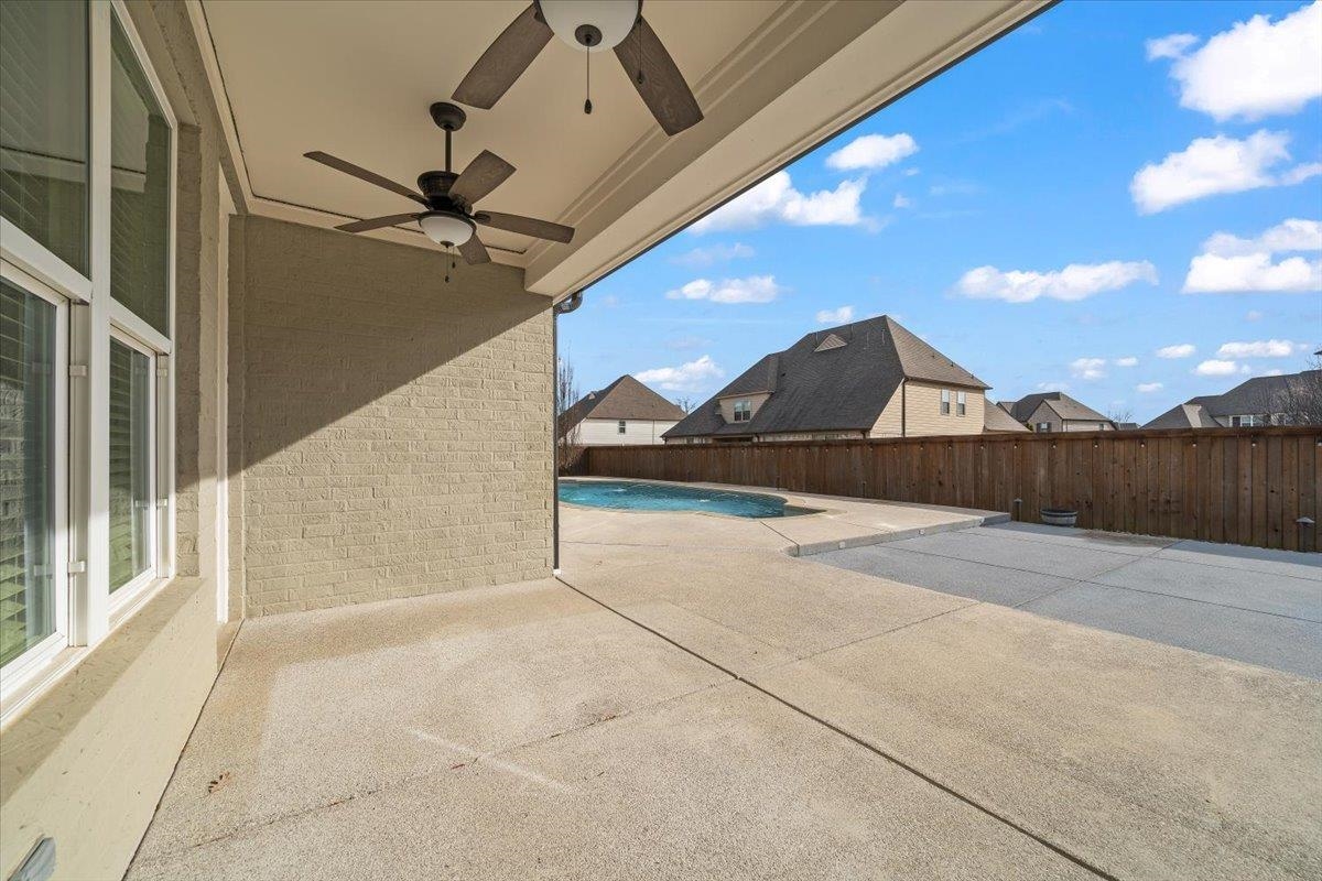 535 TENDER OAKS CV