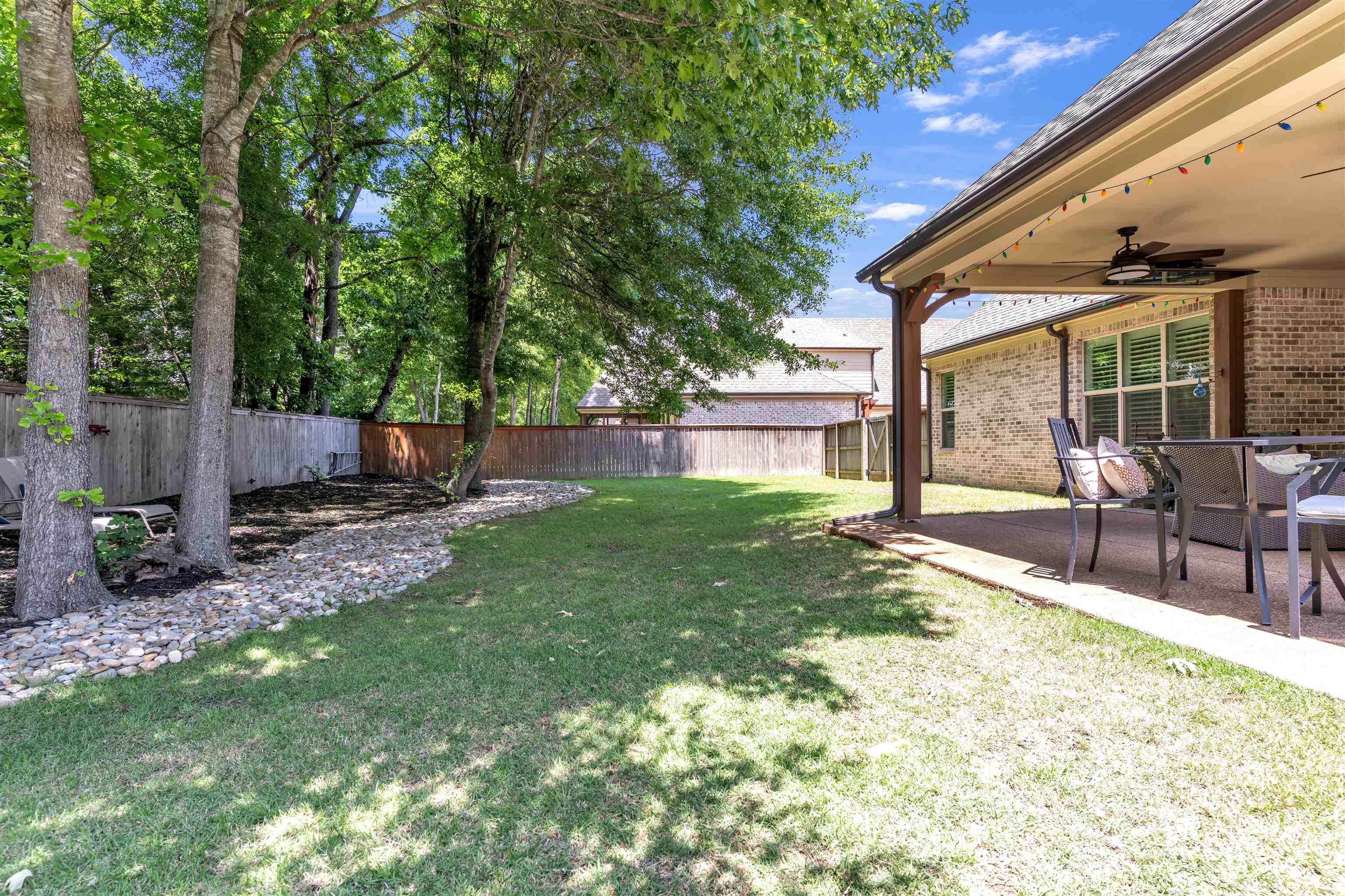255 SAUNDERS CREEK CIR