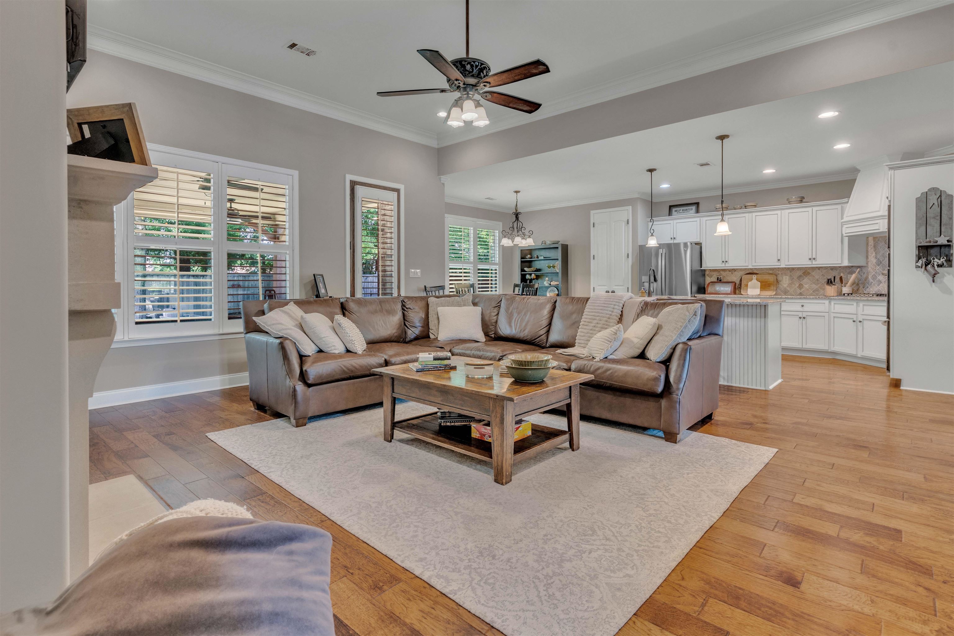 255 SAUNDERS CREEK CIR
