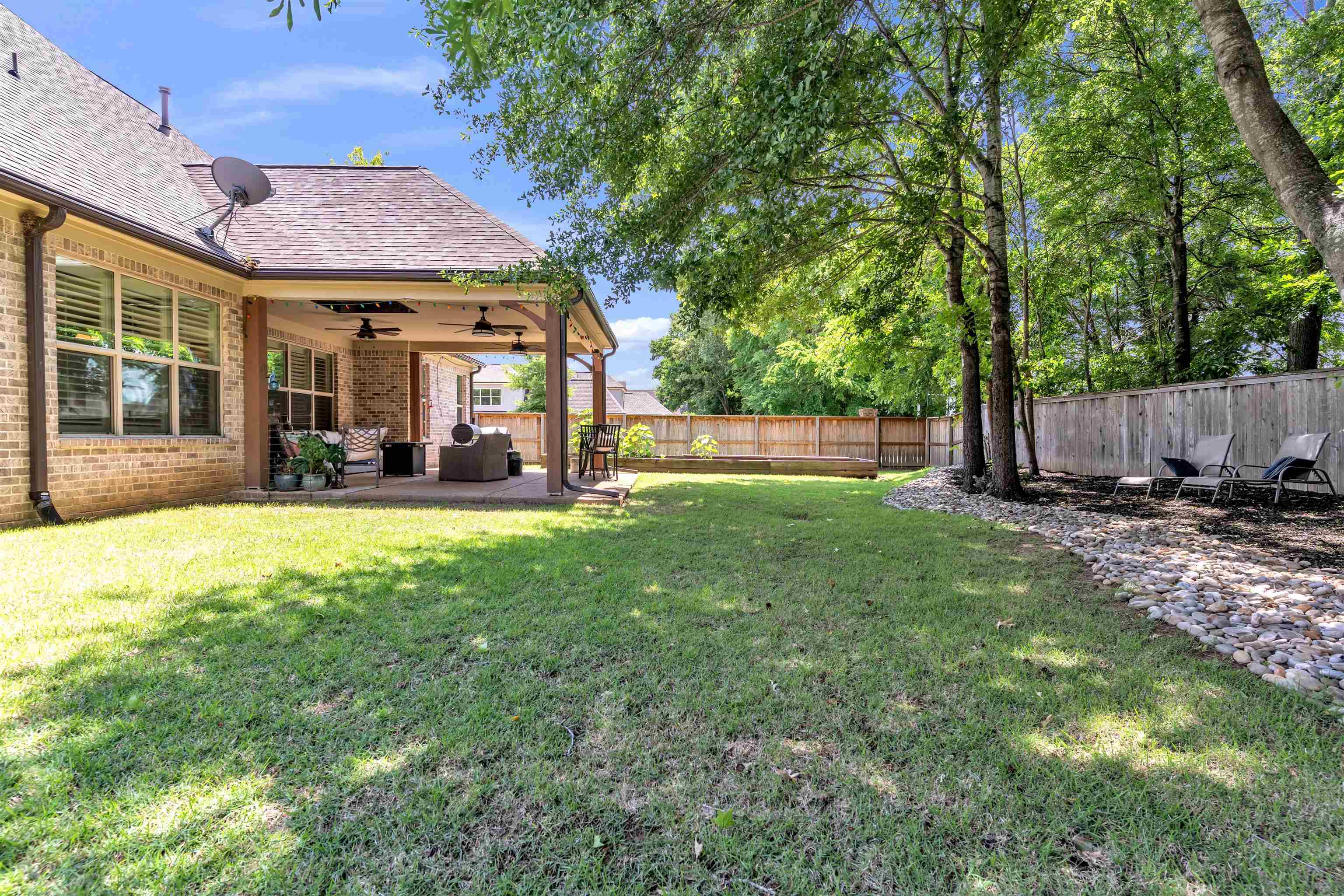 255 SAUNDERS CREEK CIR