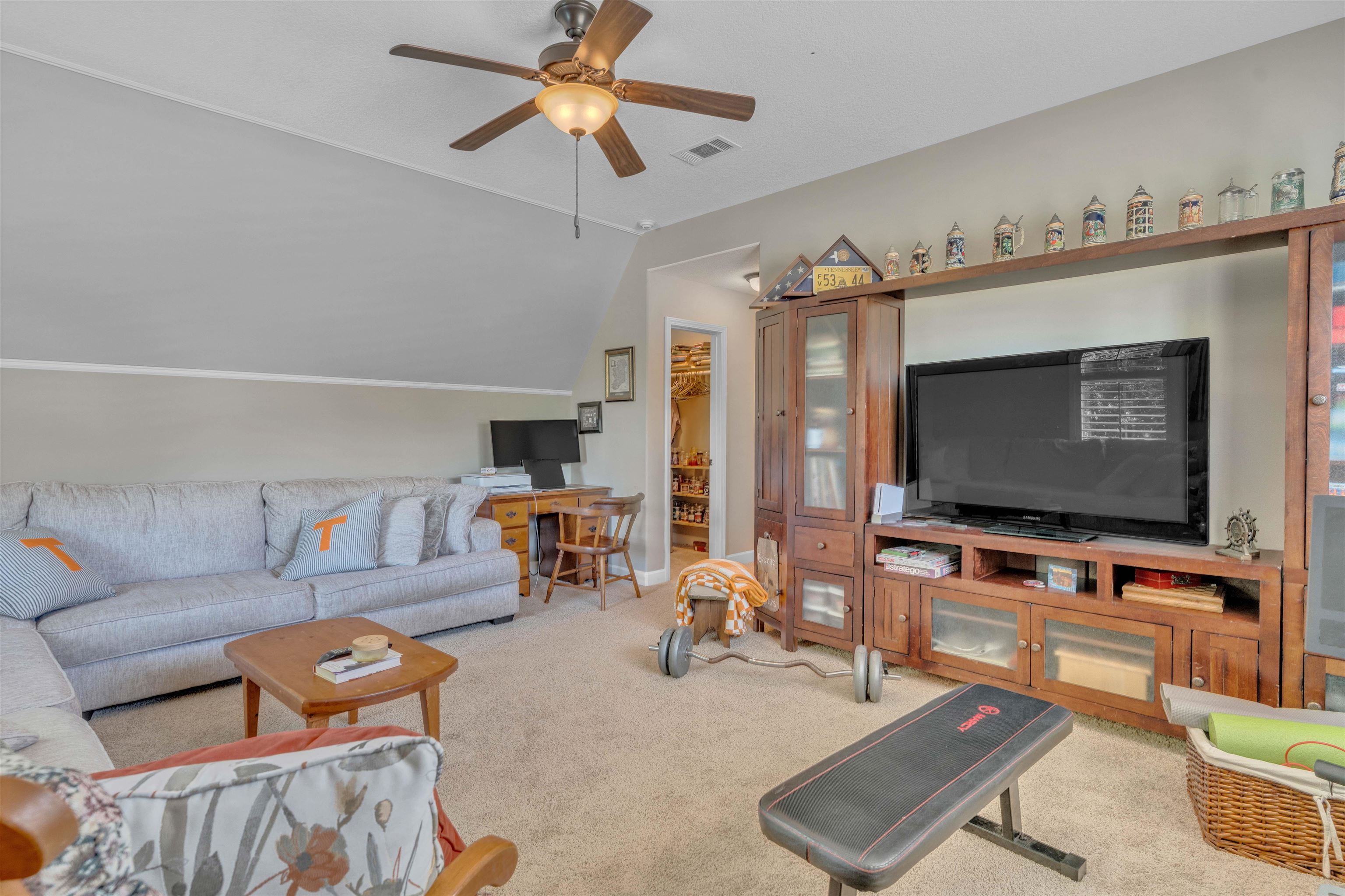 255 SAUNDERS CREEK CIR