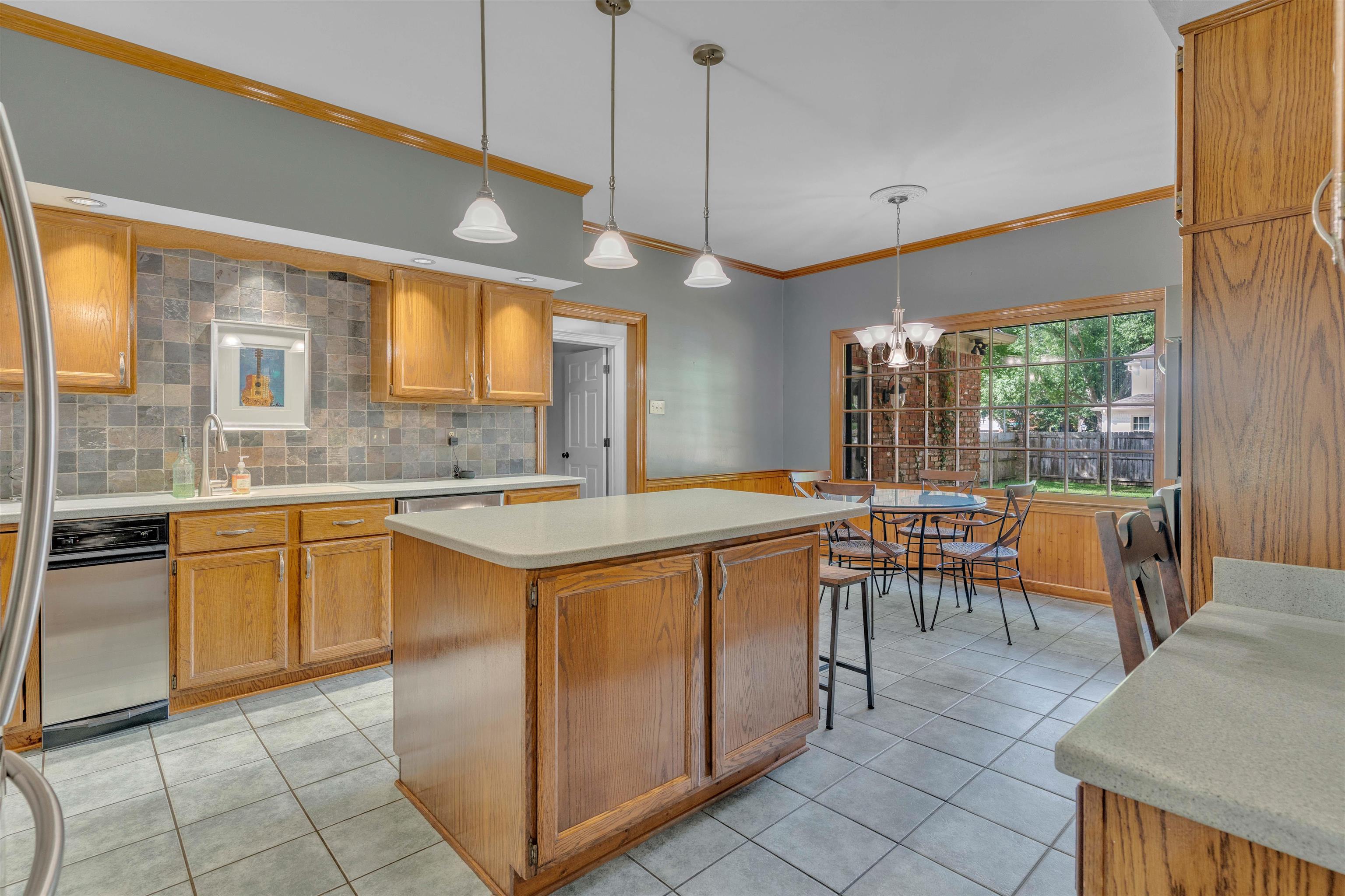 8886 BONNYBRIDGE DR