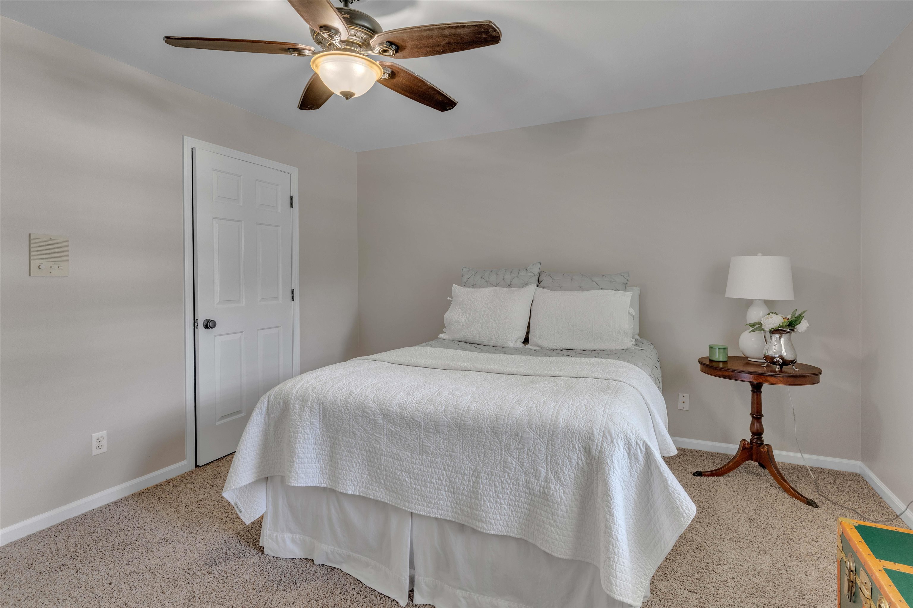 8886 BONNYBRIDGE DR