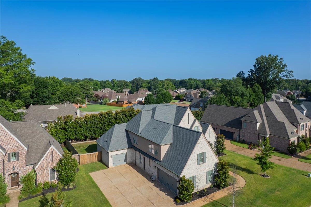 1195 MONROE HILL CIR