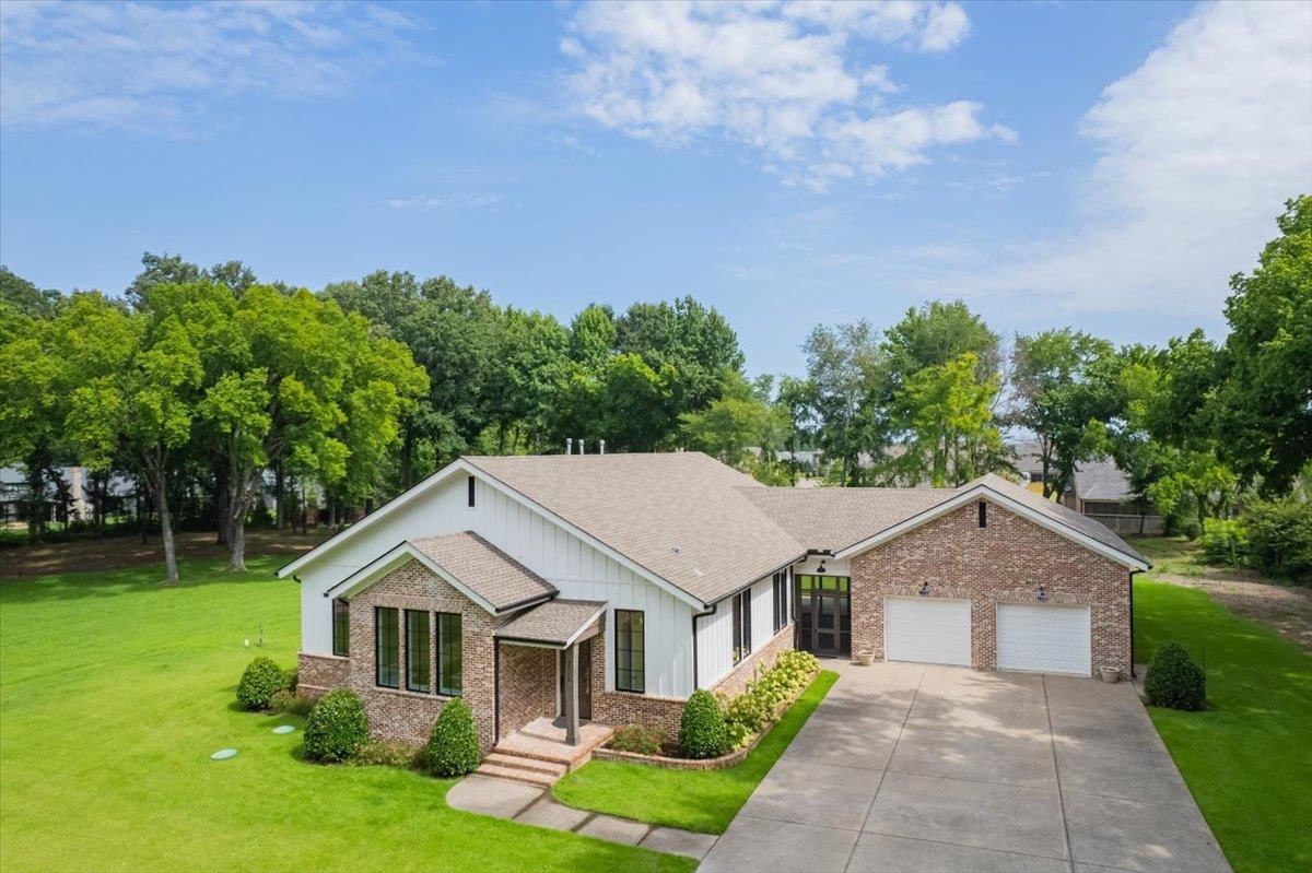 2005 KEOUGH DR