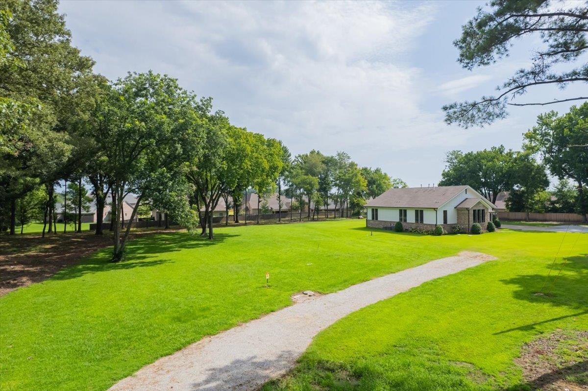 2005 KEOUGH DR