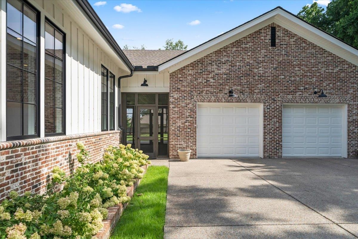 2005 KEOUGH DR