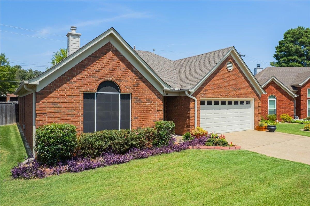 6484 GILLIA CIR