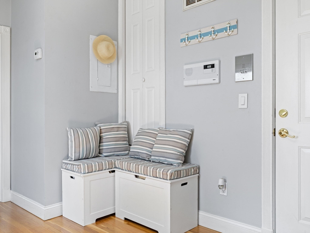 84 H St # 3