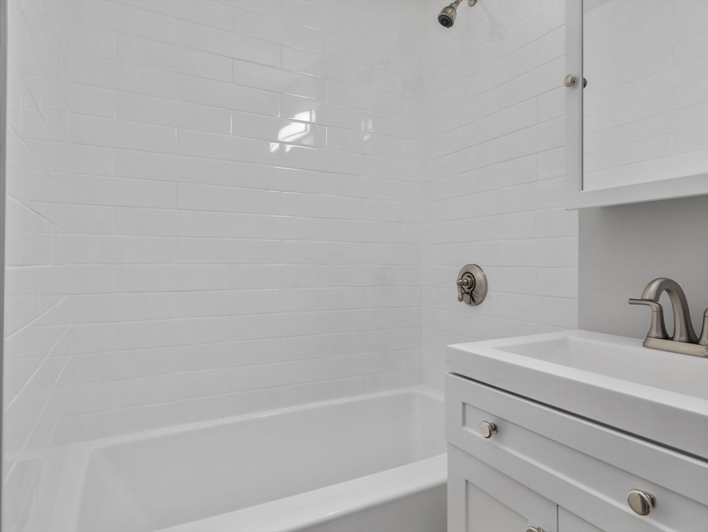 113 N St # 2