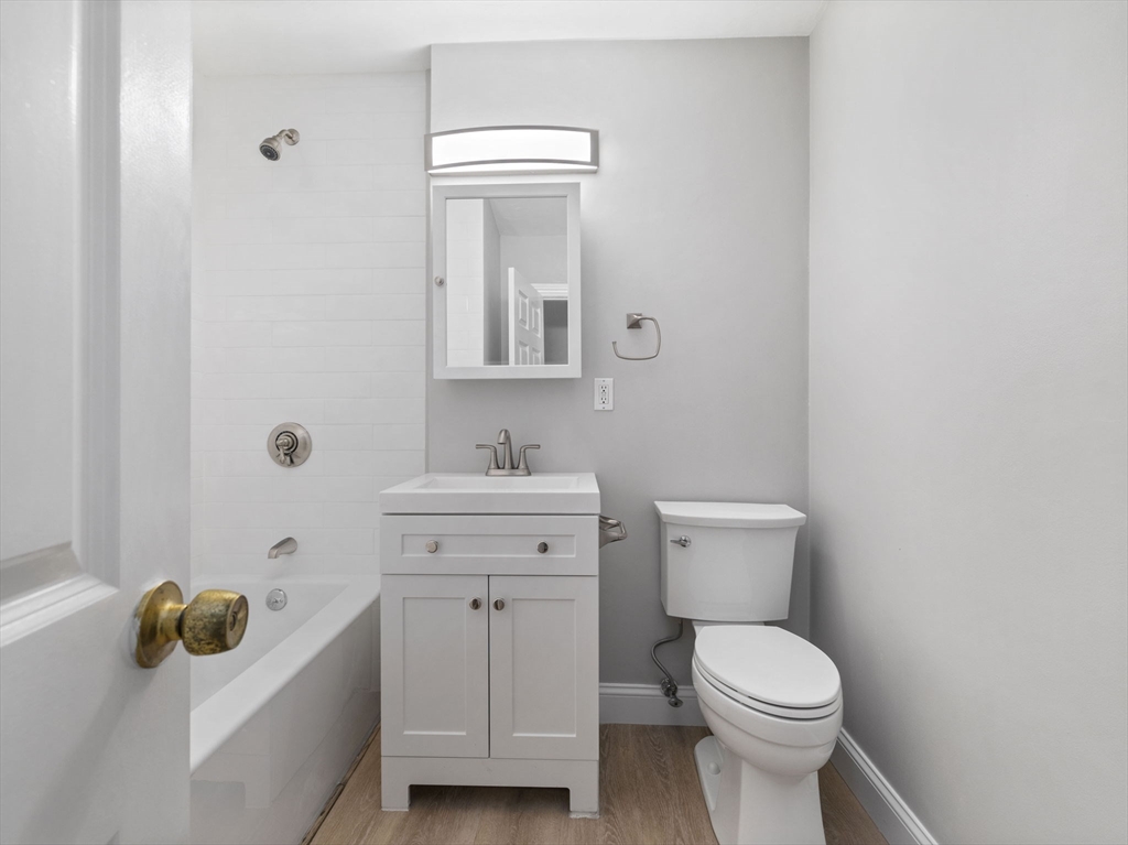 113 N St # 2