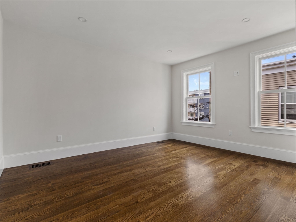 3 Cutler Ct