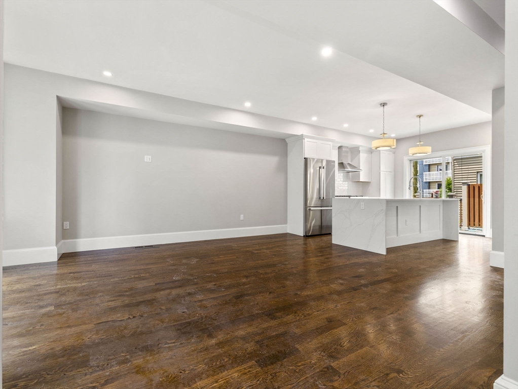 3 Cutler Ct