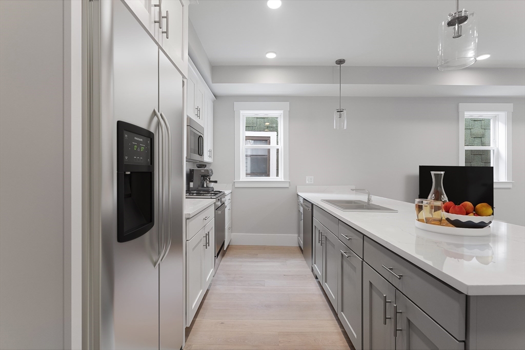 204 I St # 1