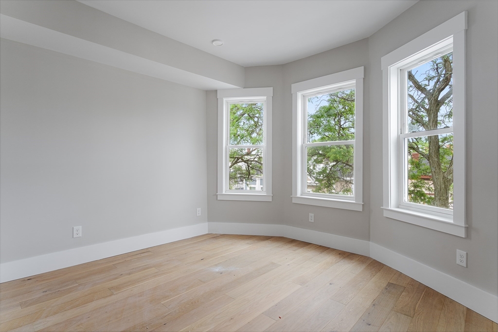 204 I St # 1
