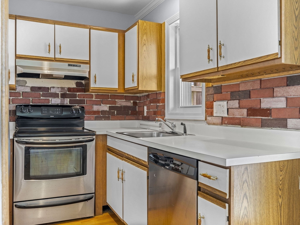 75 Bolton Street # 75A