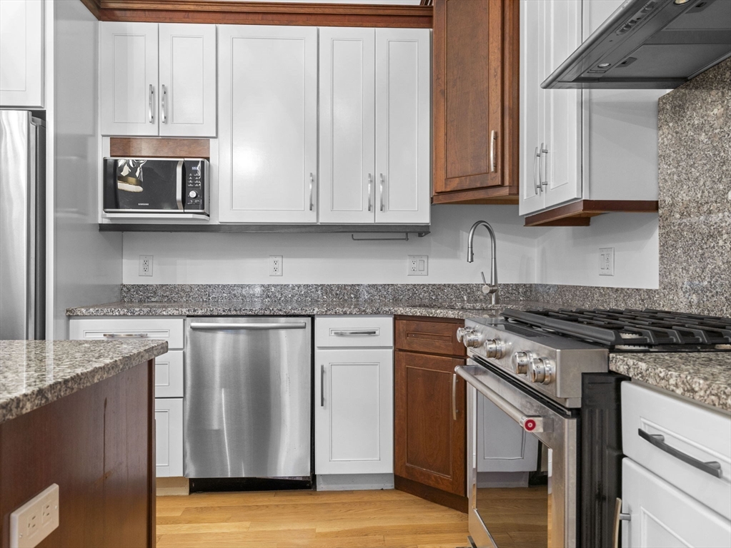 159 West Third Street # 2