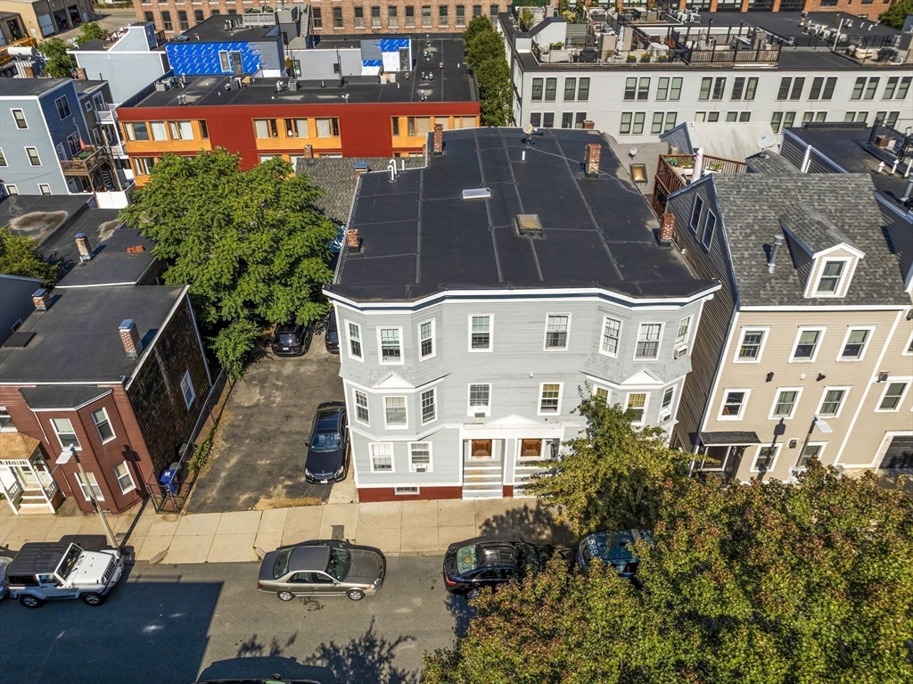 240-244 W 3rd Street